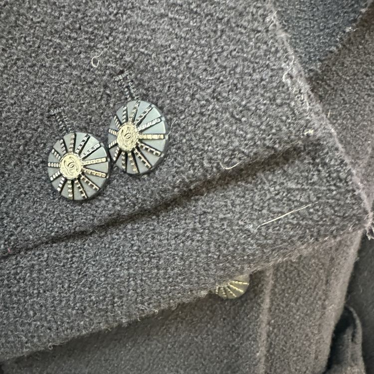 Chanel Chanel Double Breasted Wool Coat Size 42 Size M / US 6-8 / IT 42-44 - 7 Thumbnail