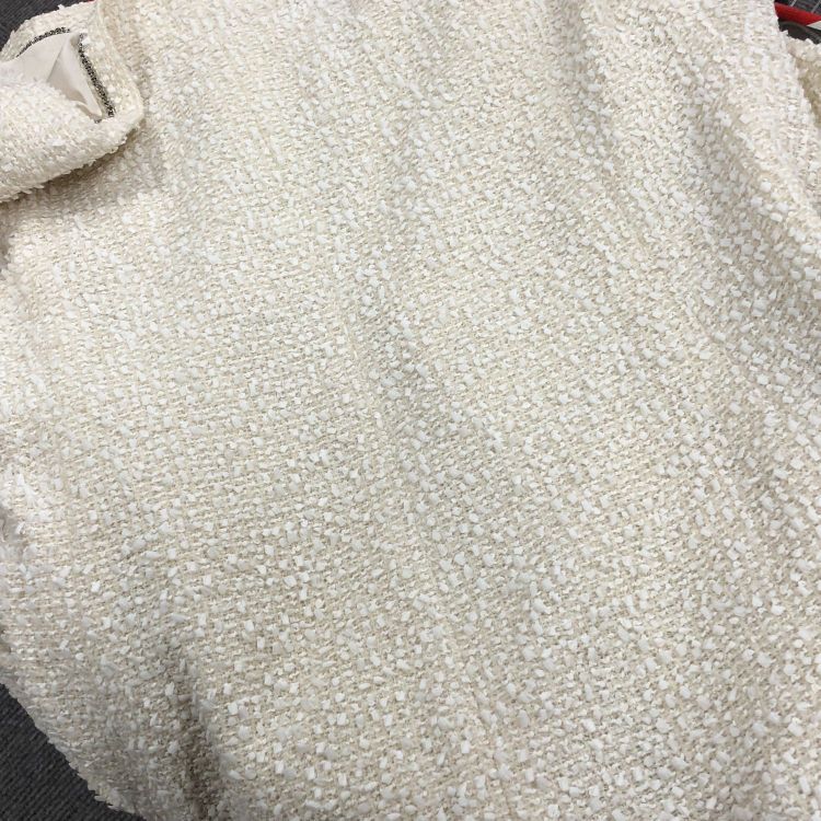 Chanel Chanel Cream Tweed Blazer Size 38 Size S / US 4 / IT 40 - 4 Thumbnail