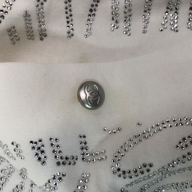 Chanel Chanel White Rhinestone Logo Sweatshirt Size 38 Size XS / US 0-2 / IT 36-38 - 8 Thumbnail