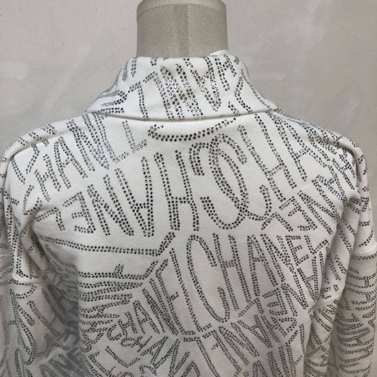 Chanel Chanel White Rhinestone Logo Sweatshirt Size 38 Size XS / US 0-2 / IT 36-38 - 7 Thumbnail