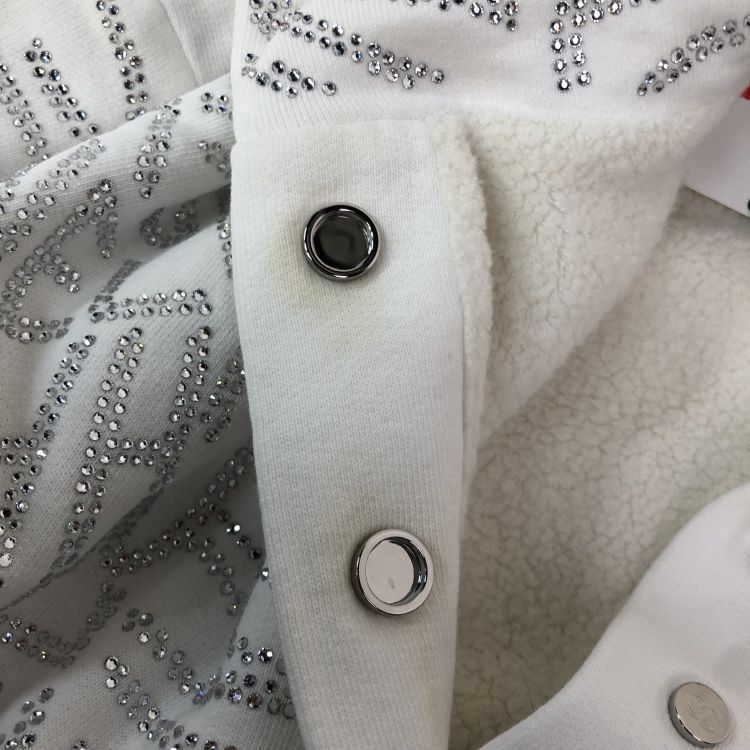 Chanel Chanel White Rhinestone Logo Sweatshirt Size 38 Size XS / US 0-2 / IT 36-38 - 10 Thumbnail