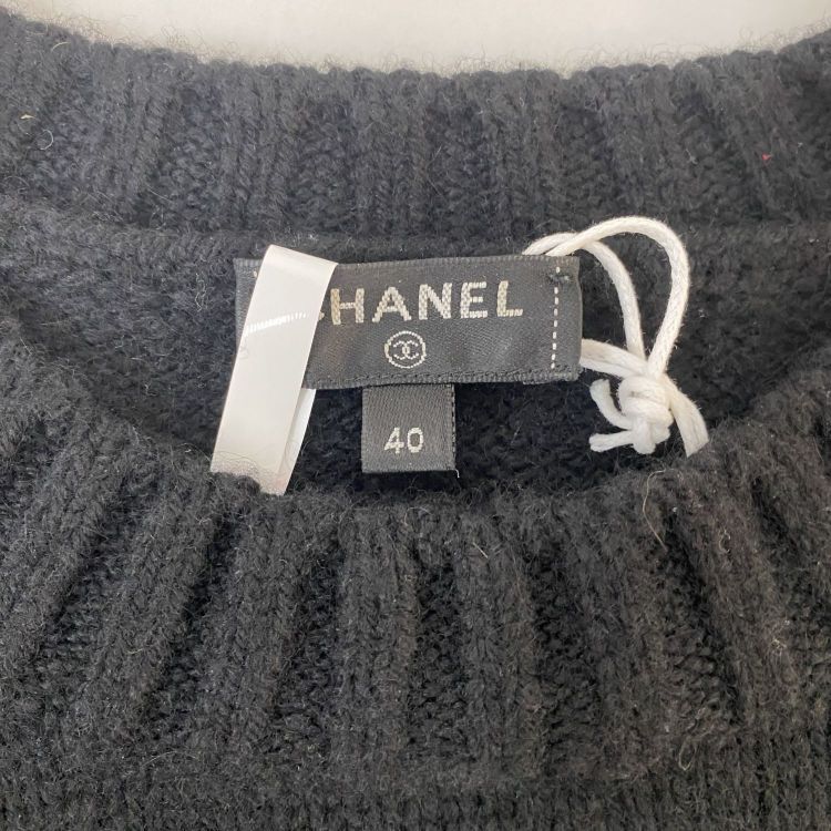 Chanel Chanel Leather Camellia Sweater Size 40 Size M / US 6-8 / IT 42-44 - 3 Thumbnail