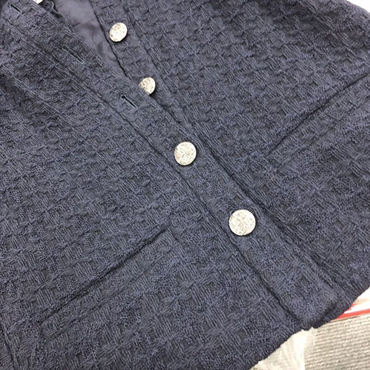 Chanel Chanel Navy Textured Button Jacket Size 34 Size XS / US 0-2 / IT 36-38 - 6 Thumbnail
