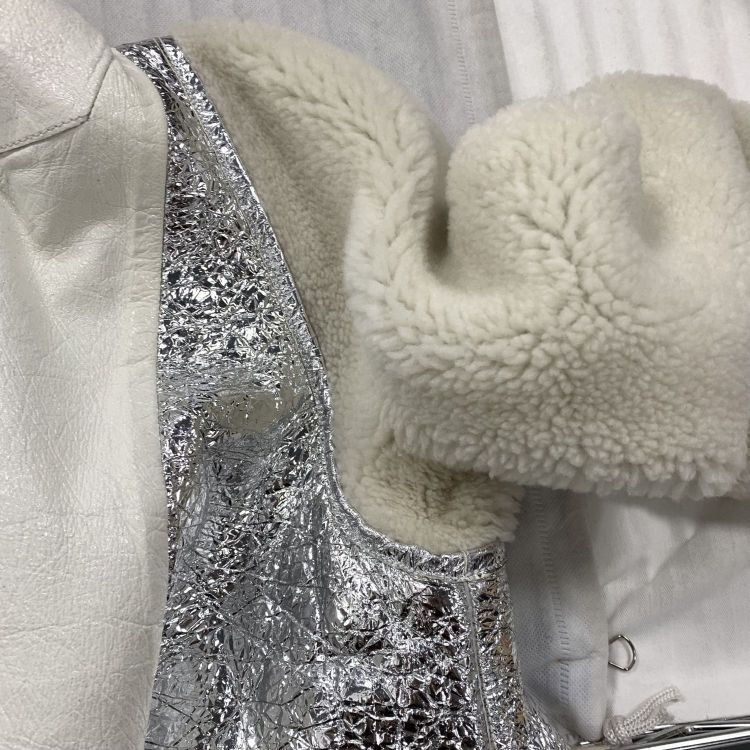 Chanel Chanel Metallic Silver Shearling Jacket Size 34 Size XS / US 0-2 / IT 36-38 - 9 Thumbnail