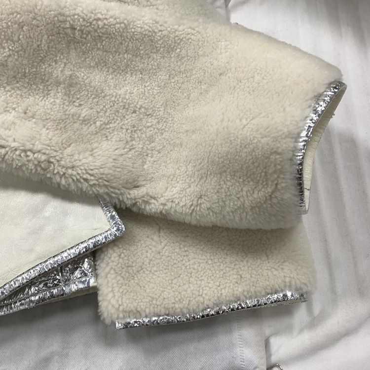 Chanel Chanel Metallic Silver Shearling Jacket Size 34 Size XS / US 0-2 / IT 36-38 - 12 Thumbnail