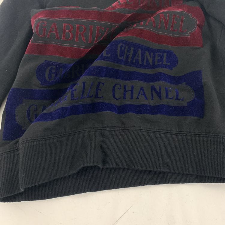 Chanel Chanel Velvet Logo Sweatshirt Size 34 Size XS / US 0-2 / IT 36-38 - 7 Thumbnail
