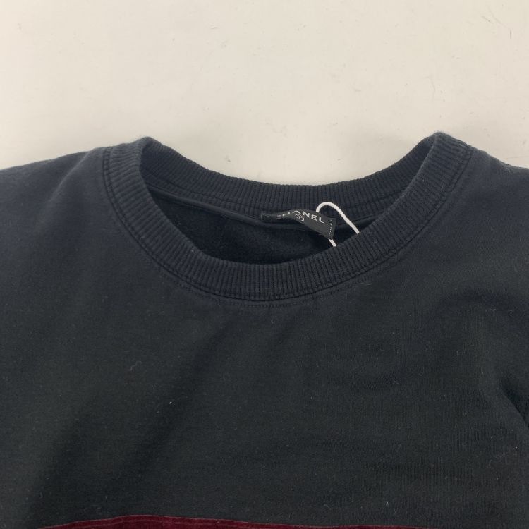 Chanel Chanel Velvet Logo Sweatshirt Size 34 Size XS / US 0-2 / IT 36-38 - 5 Thumbnail
