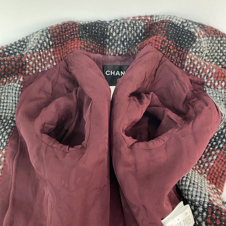 Chanel Chanel Plaid Tweed Jacket Size 34 Size XS / US 0-2 / IT 36-38 - 9 Thumbnail