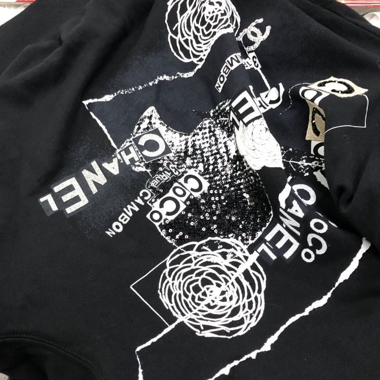 Chanel Chanel Graphic Rose Hoodie Size S Size S / US 4 / IT 40 - 9 Thumbnail