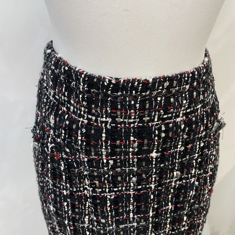 Chanel Chanel Multi Tweed Skirt Size 34 Size 25" / US 0 / IT 36 - 5 Thumbnail