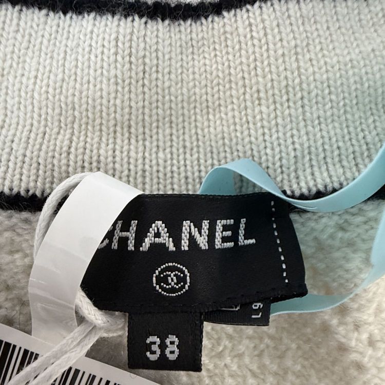 Chanel Chanel Cashmere Knit Cardigan Size 38 Size S / US 4 / IT 40 - 3 Thumbnail