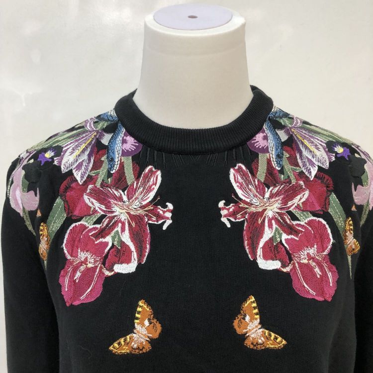 Givenchy Givenchy Floral Butterfly Sweatshirt Size XS Size US XS / EU 42 / 0 - 6 Thumbnail