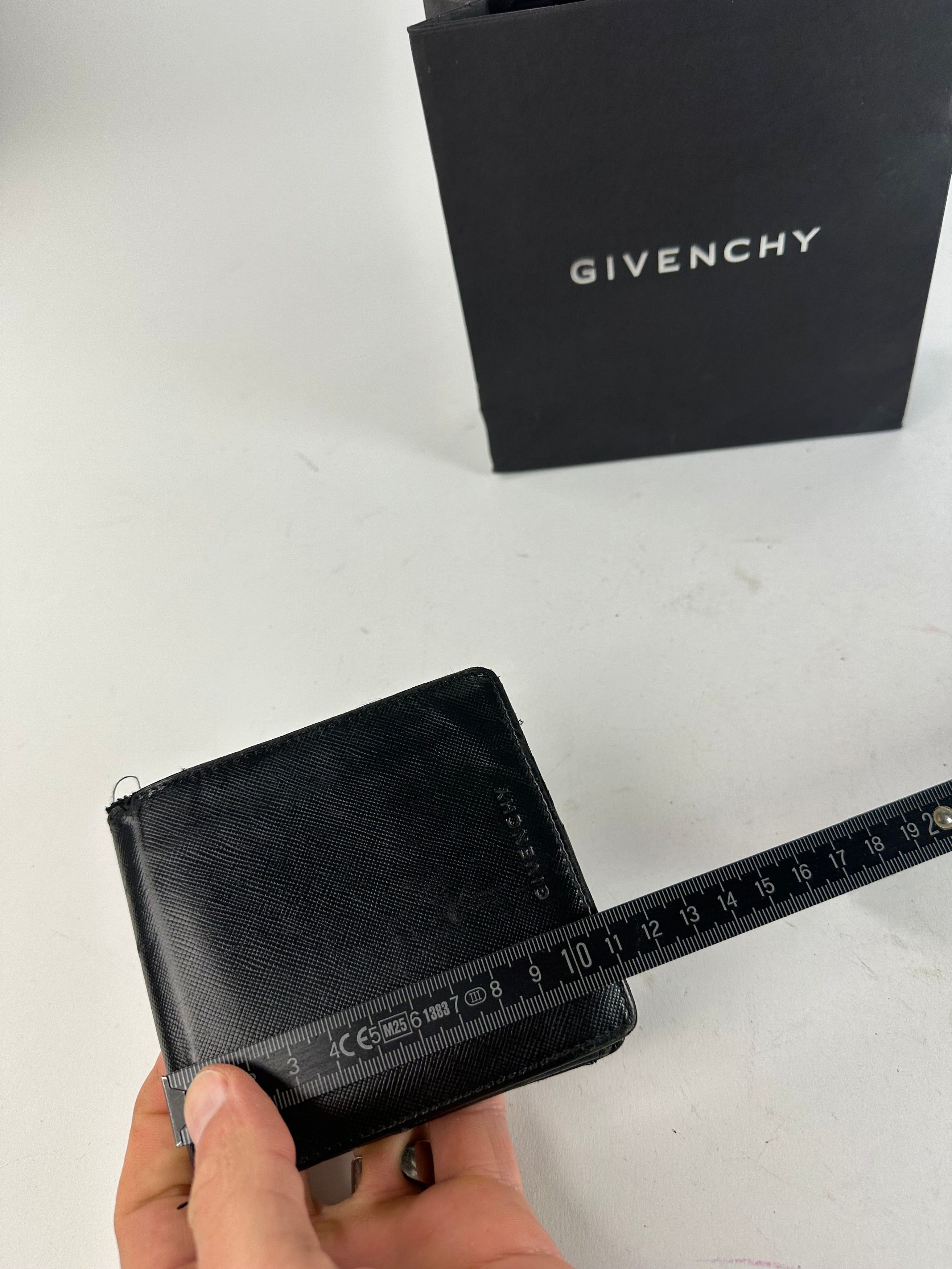 Givenchy Vintage Saffiano Leather Bifold Wallet Black Size ONE SIZE - 9 Thumbnail