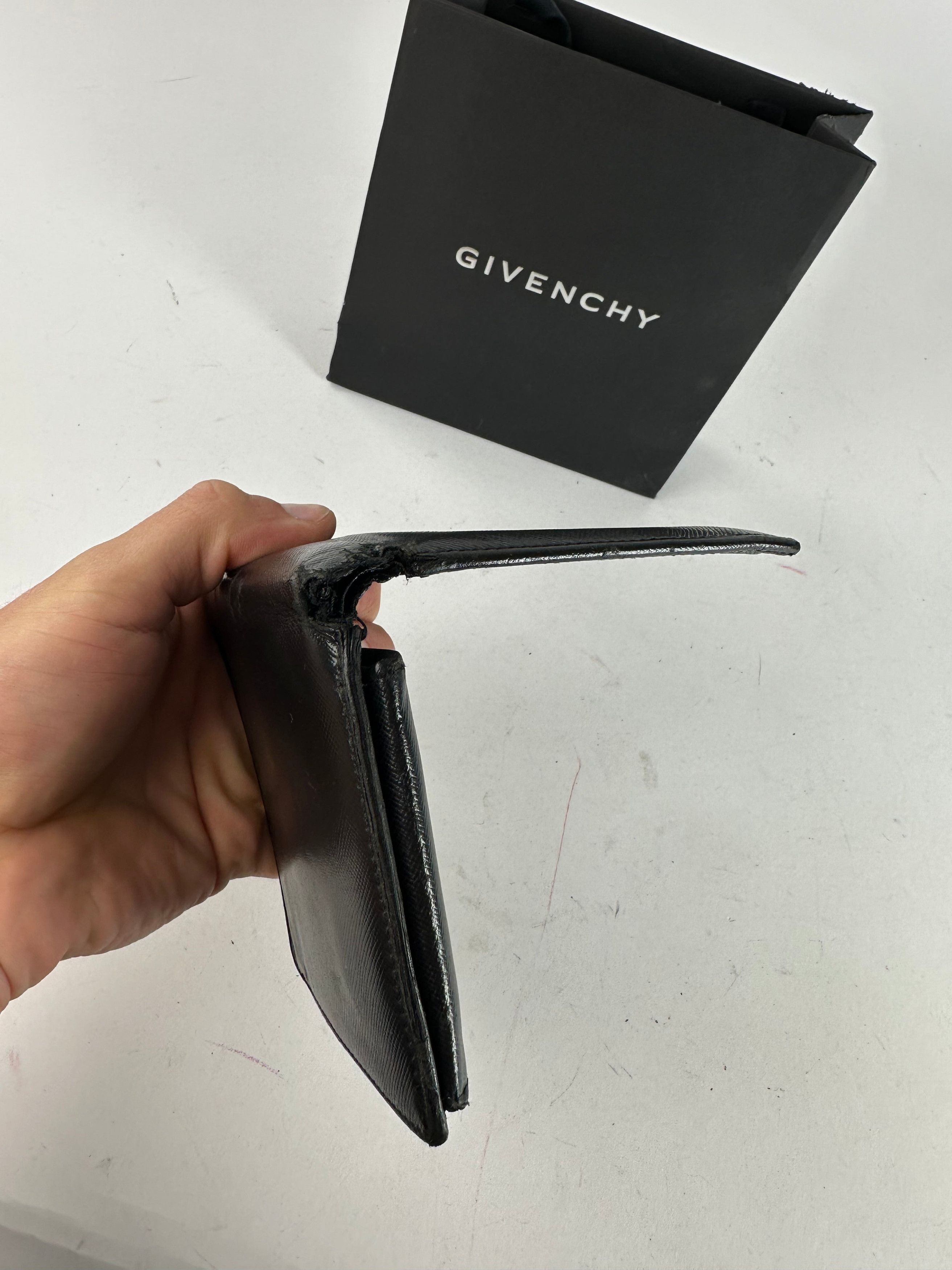 Givenchy Vintage Saffiano Leather Bifold Wallet Black Size ONE SIZE - 3 Thumbnail