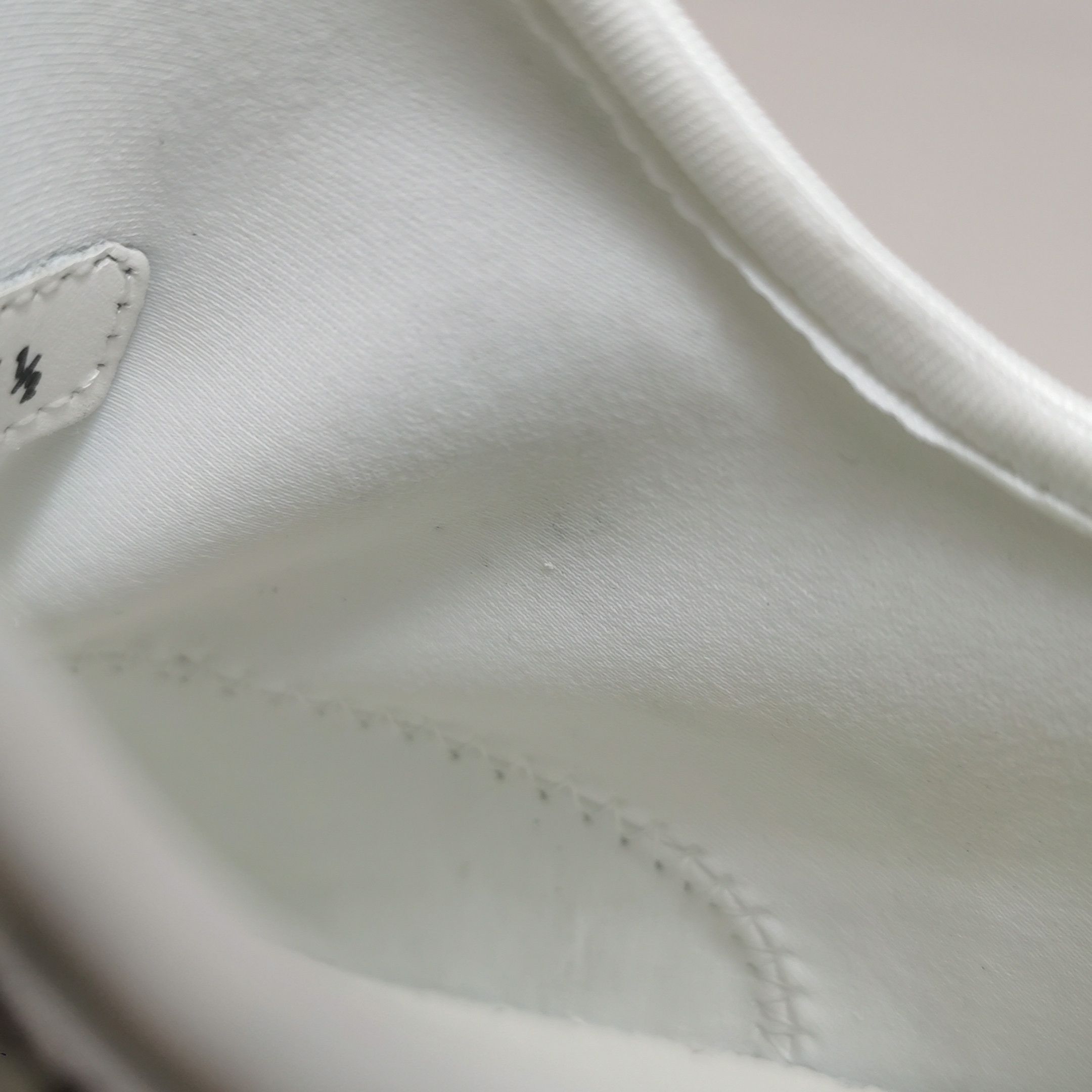 Dior Dior Women 6-5 Lowtop Sneakers Size US 6.5 / IT 36.5 - 12 Thumbnail