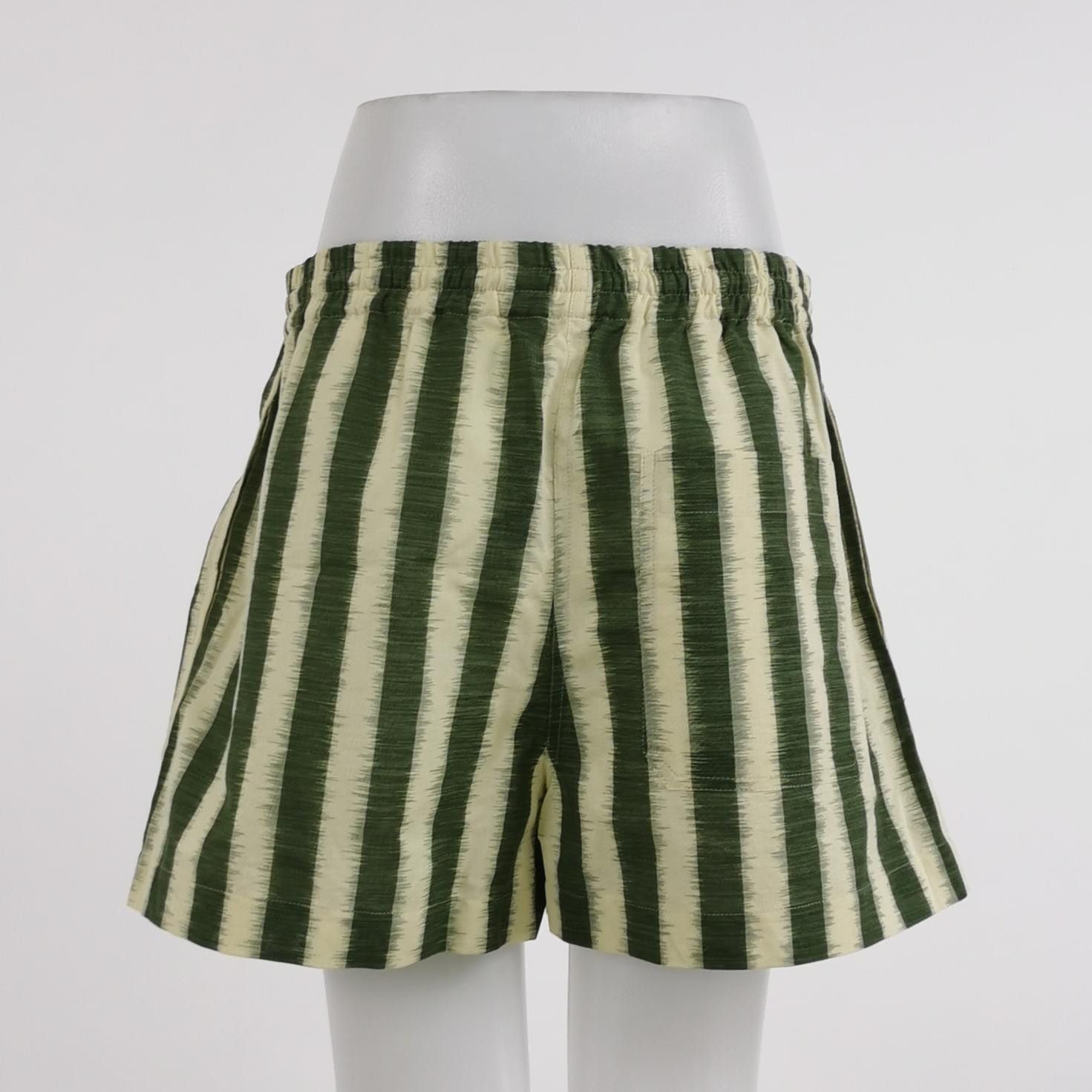 Dior Dior Women 28 Shorts Size 28" / US 6 / IT 42 - 2 Thumbnail