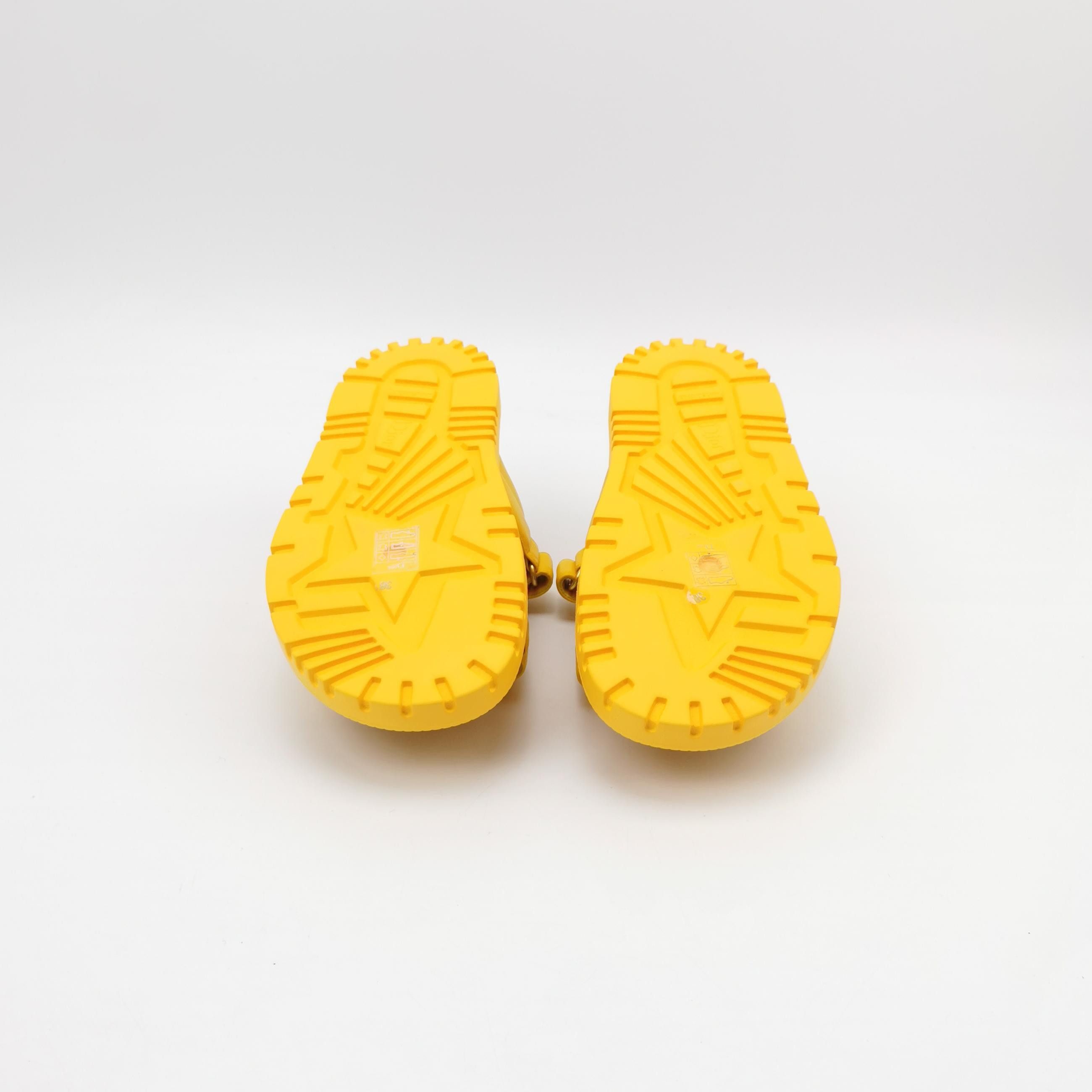 Dior Dior Women 8 Sandals Size US 8 / IT 38 - 5 Thumbnail