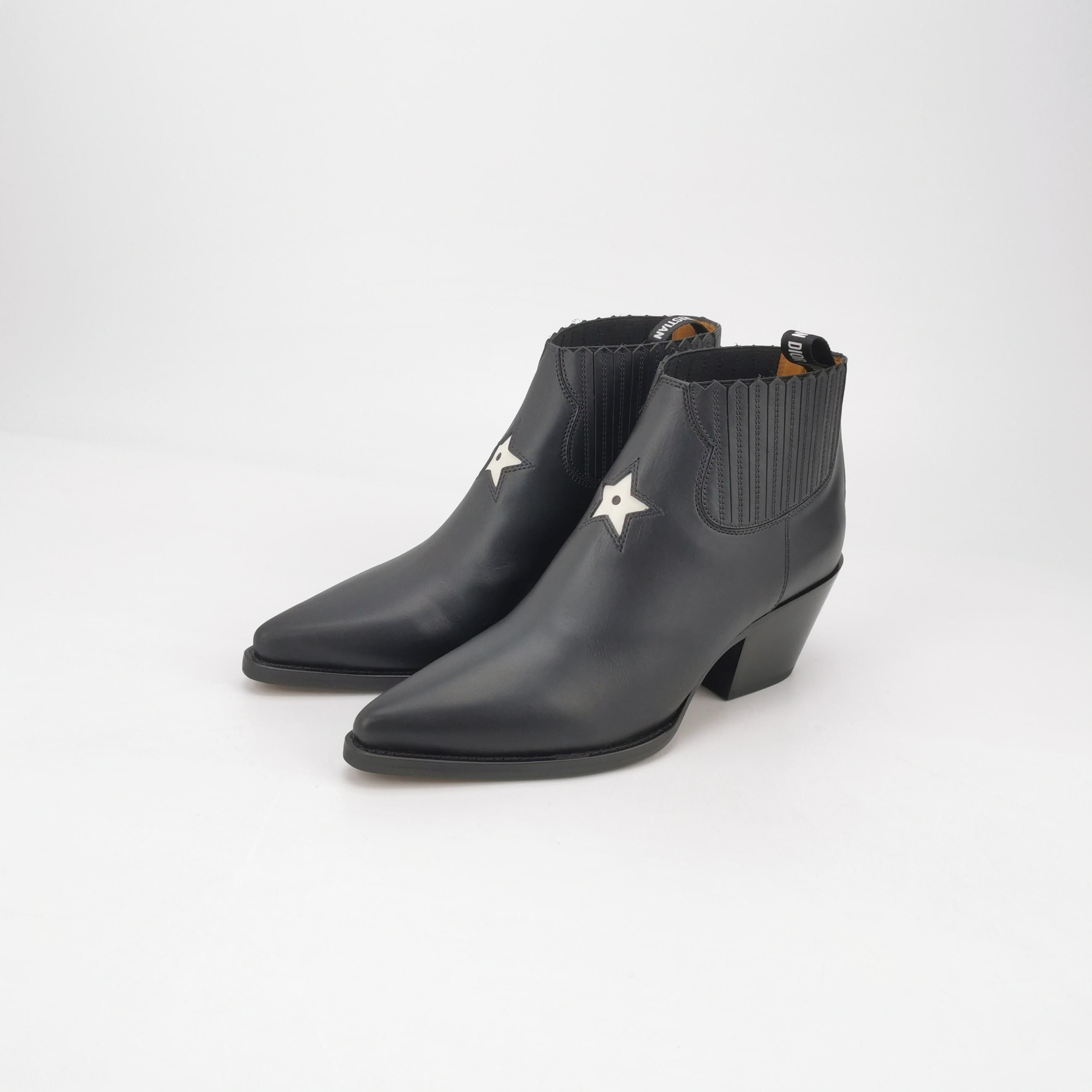 Dior Dior Women 8-5 Boots Size US 8.5 / IT 38.5 - 2 Thumbnail
