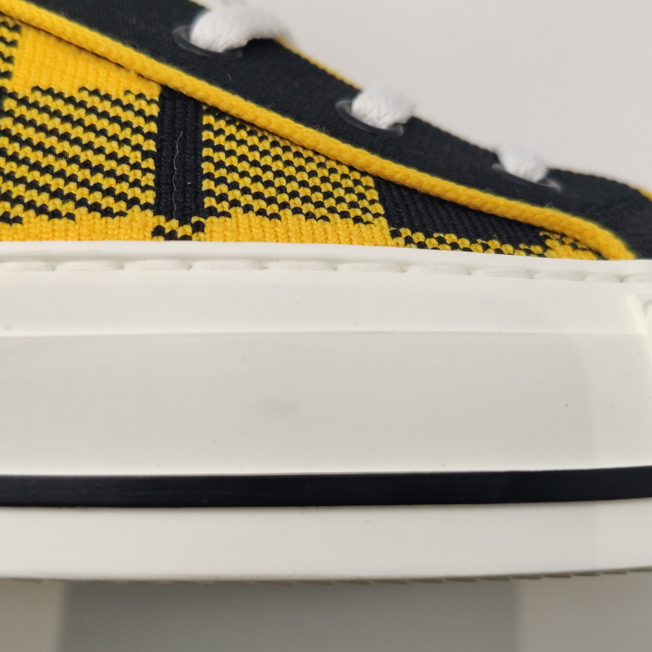 Dior Dior Women 7-5 Lowtop Sneakers Size US 7.5 / IT 37.5 - 8 Thumbnail