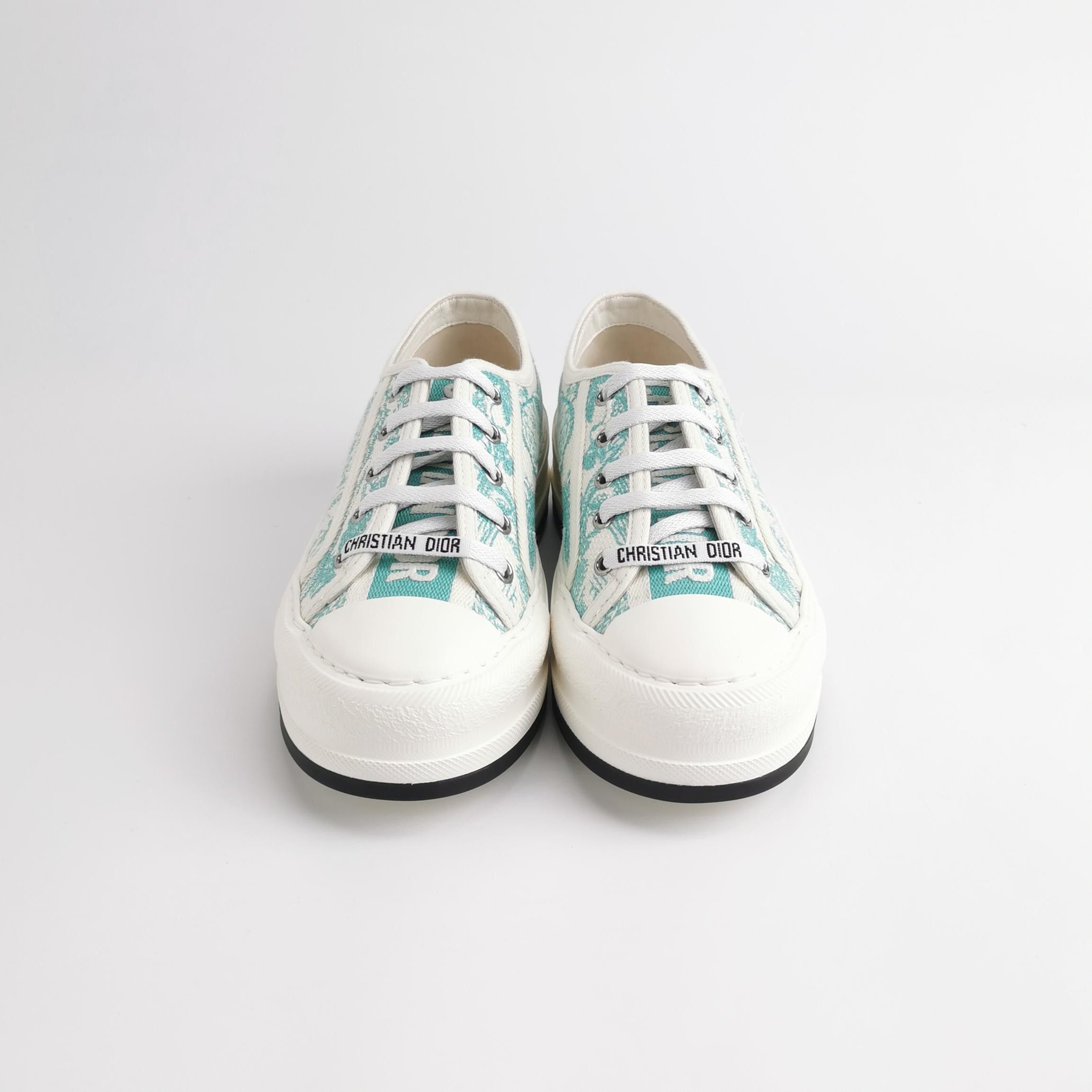 Dior Dior Women 5 Lowtop Sneakers Size US 5 / IT 35 - 3 Thumbnail