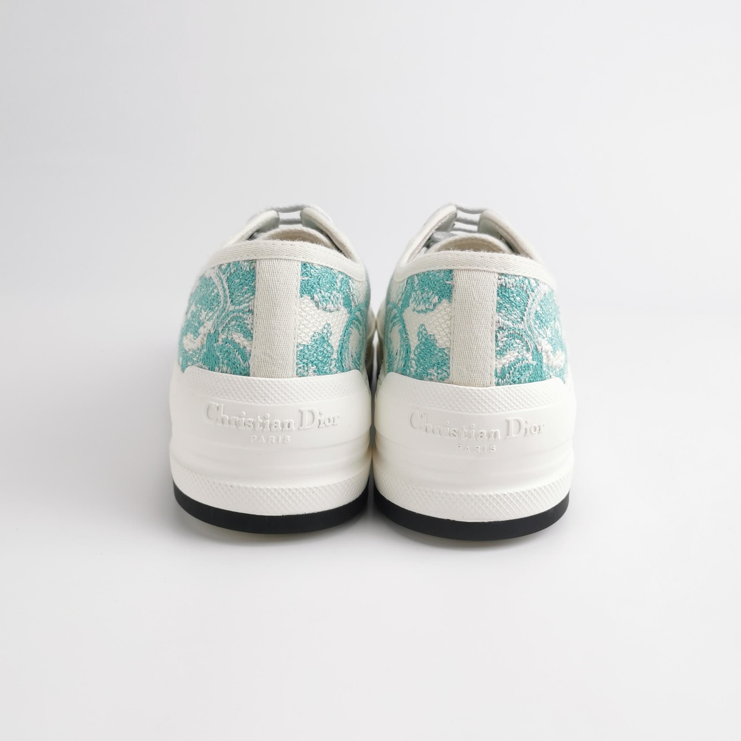 Dior Dior Women 5 Lowtop Sneakers Size US 5 / IT 35 - 4 Thumbnail