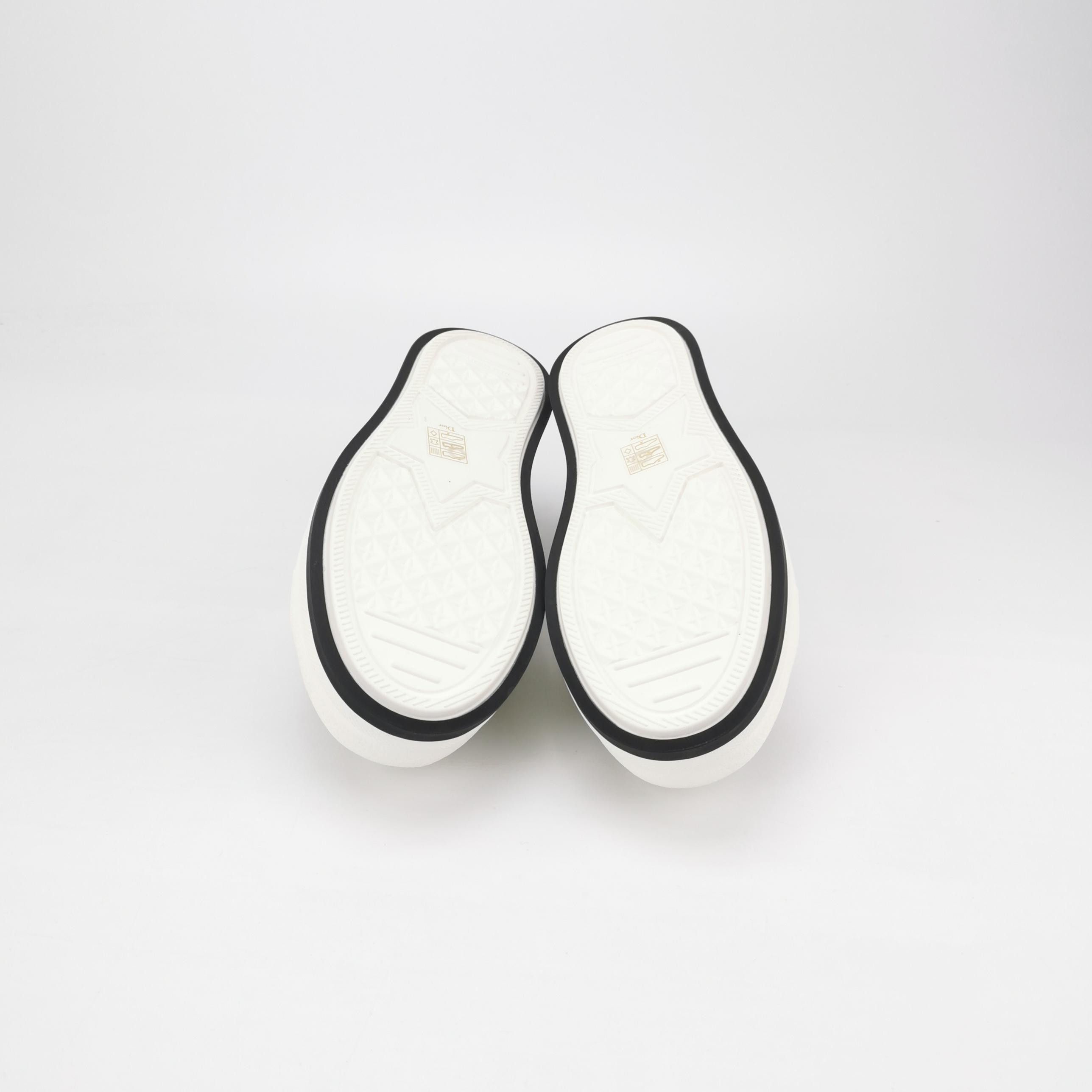 Dior Dior Women 8 Lowtop Sneakers Size US 8 / IT 38 - 5 Thumbnail