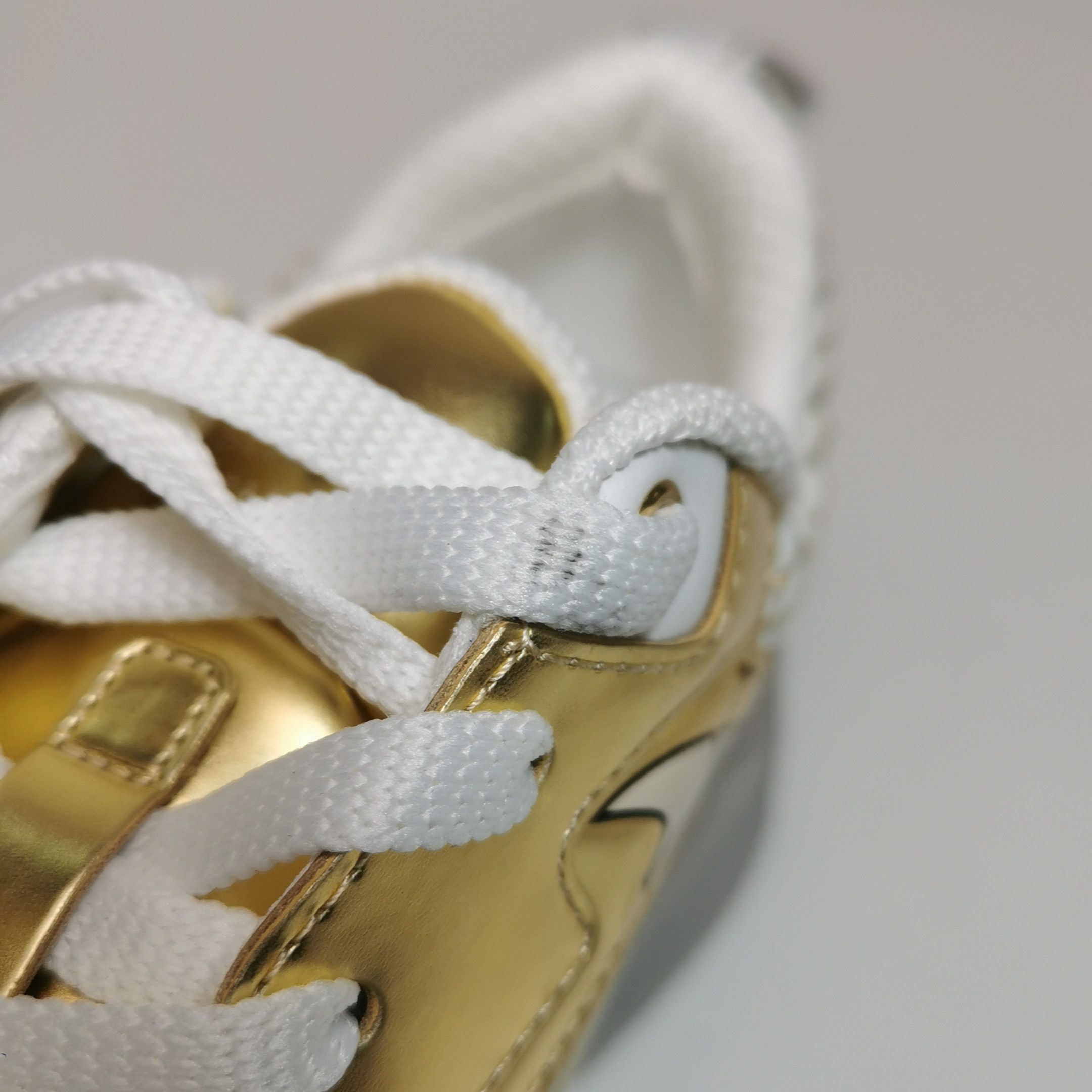 Dior Dior Women 5 Lowtop Sneakers Size US 5 / IT 35 - 7 Thumbnail