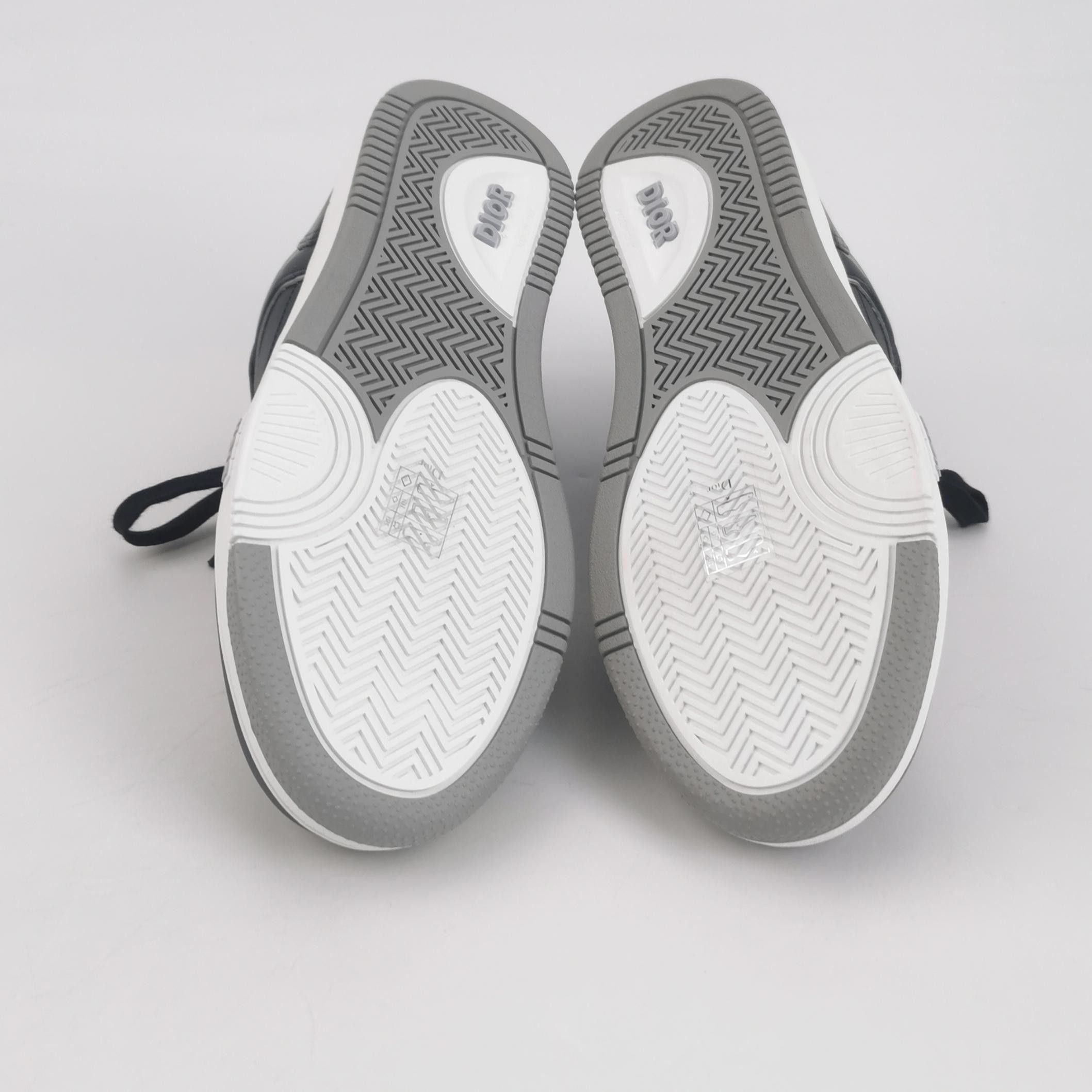 Dior Dior Women 7 Lowtop Sneakers Size US 7 / IT 37 - 5 Thumbnail