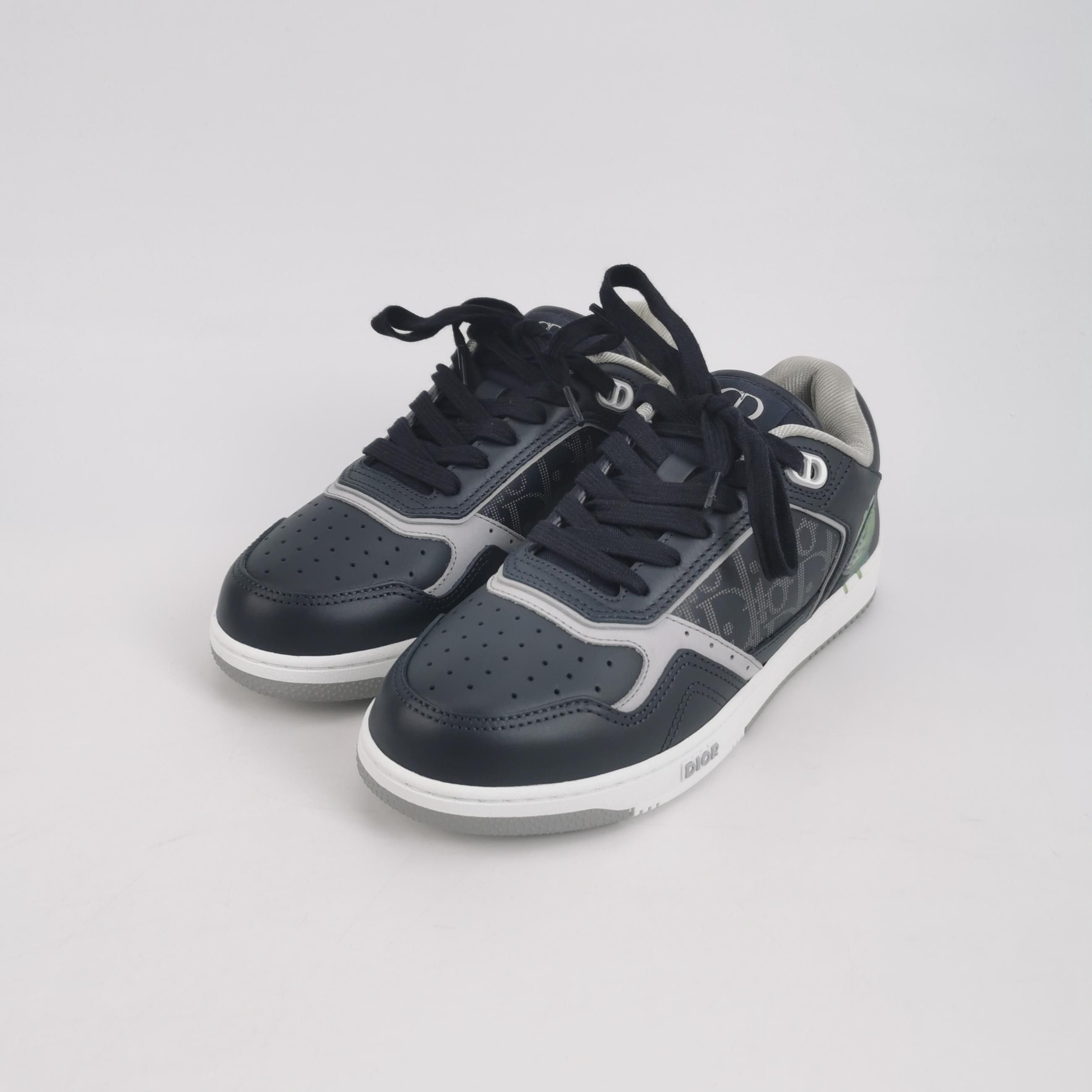 Dior Dior Women 7 Lowtop Sneakers Size US 7 / IT 37 - 2 Thumbnail