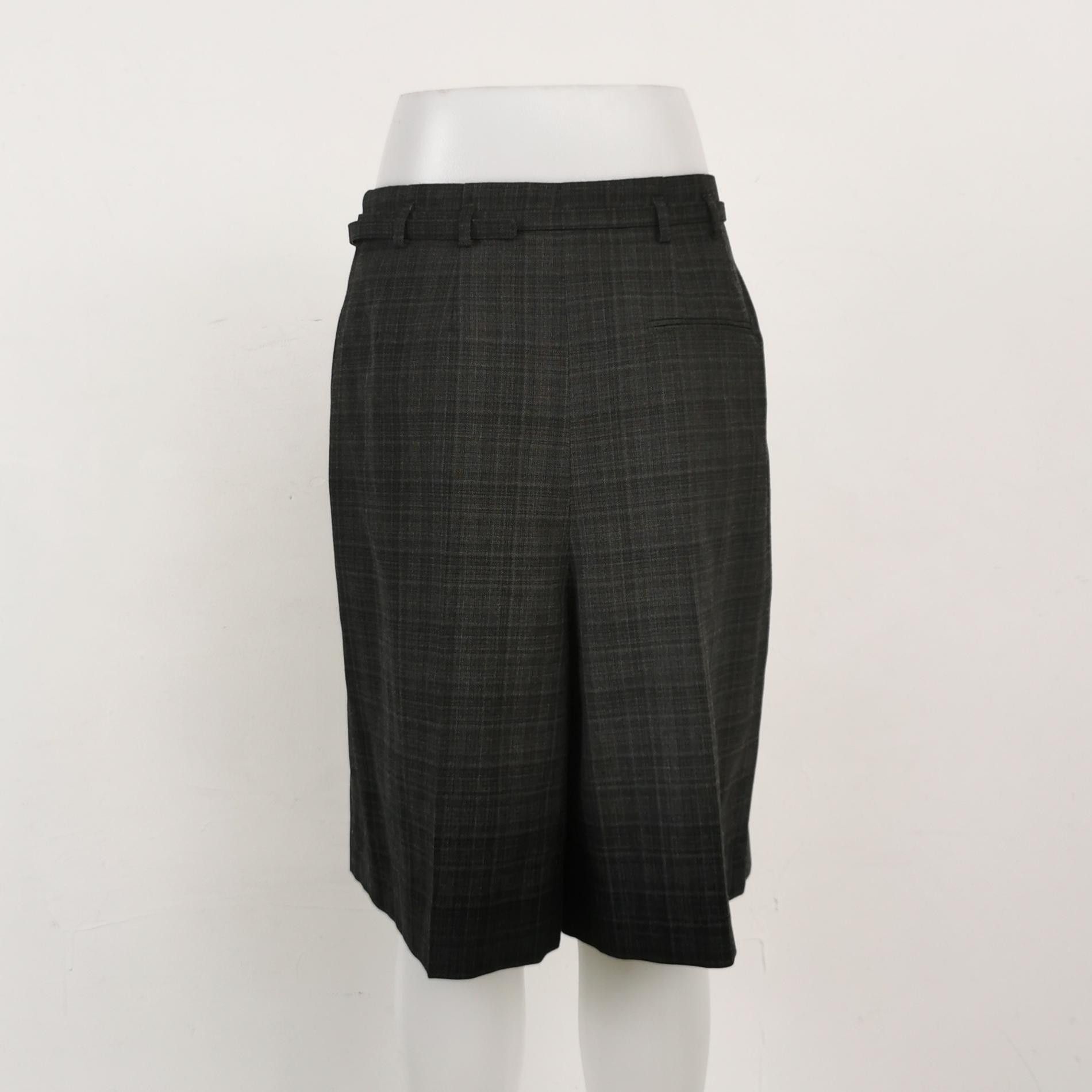 Dior Dior Women 38 Shorts Size 38" / US 16 / IT 52 - 2 Thumbnail