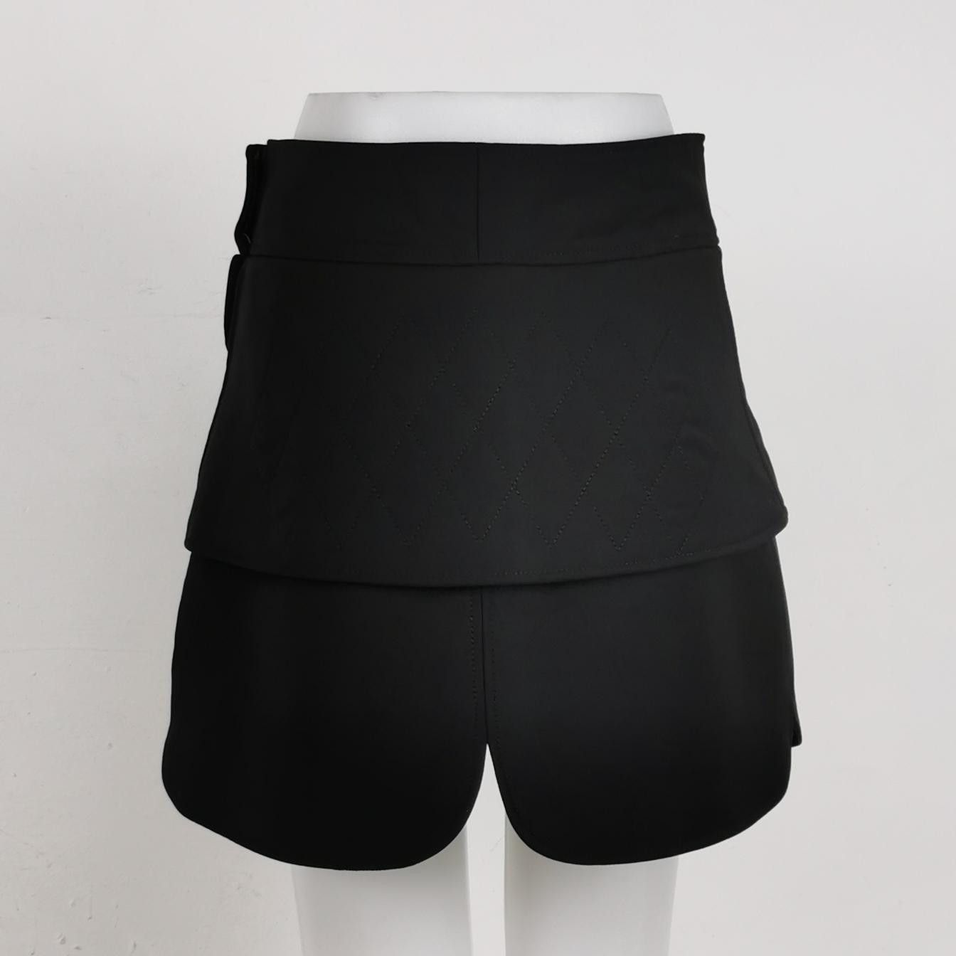 Dior Dior Women 26 Shorts Size 26" / US 2 / IT 38 - 2 Thumbnail