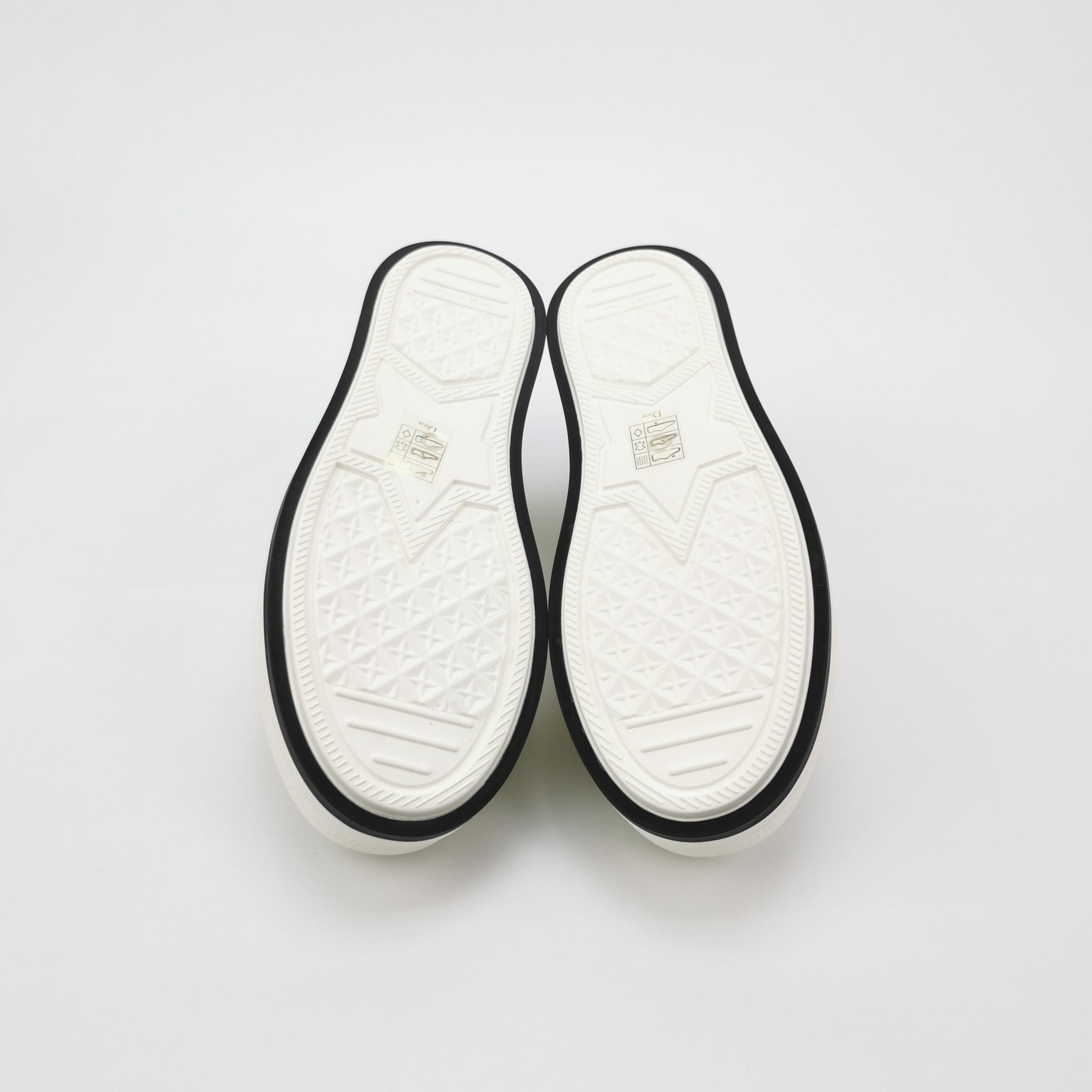 Dior Dior Women 6-5 Lowtop Sneakers Size US 6.5 / IT 36.5 - 5 Thumbnail