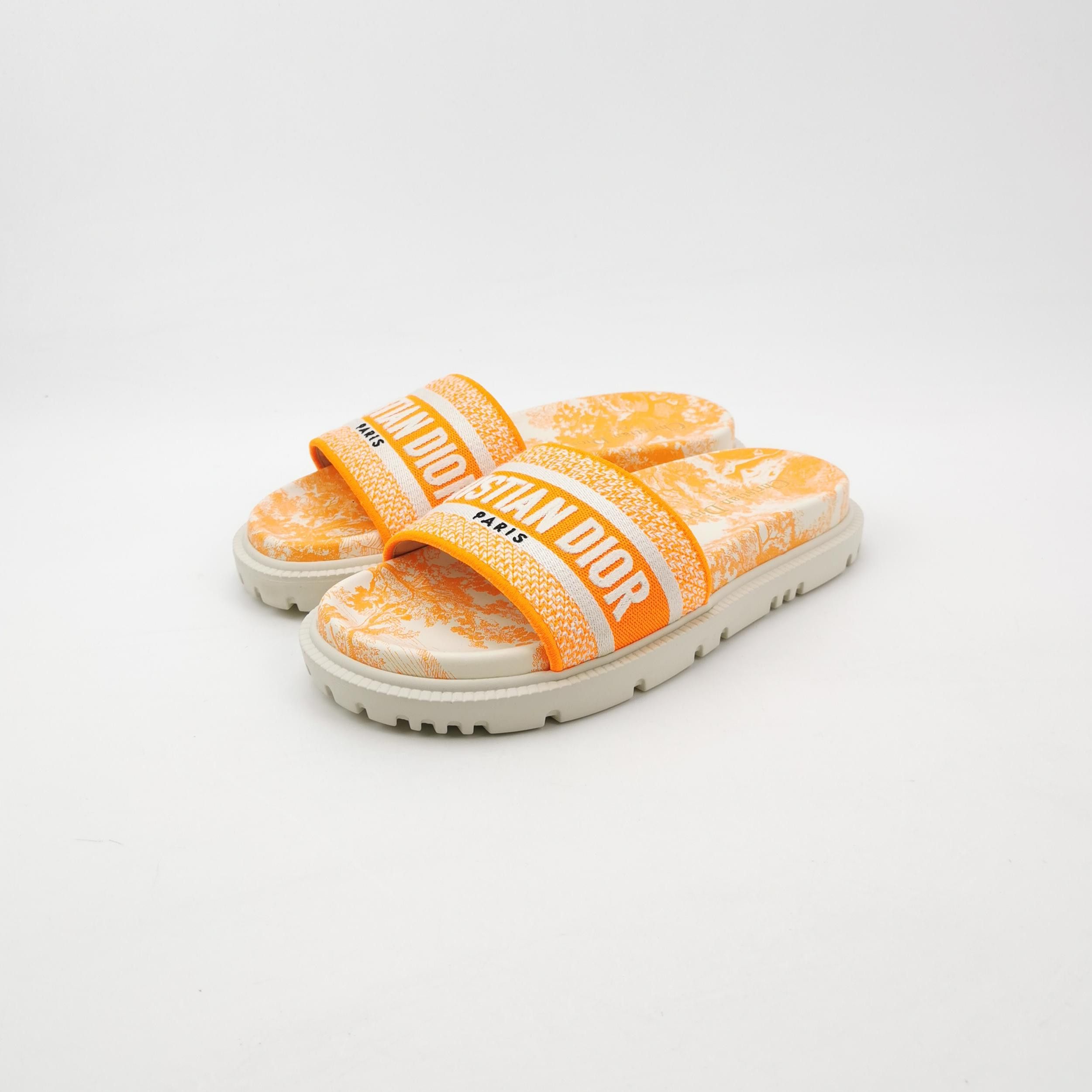 Dior Dior Women 7-5 Sandals Size US 7.5 / IT 37.5 - 2 Thumbnail