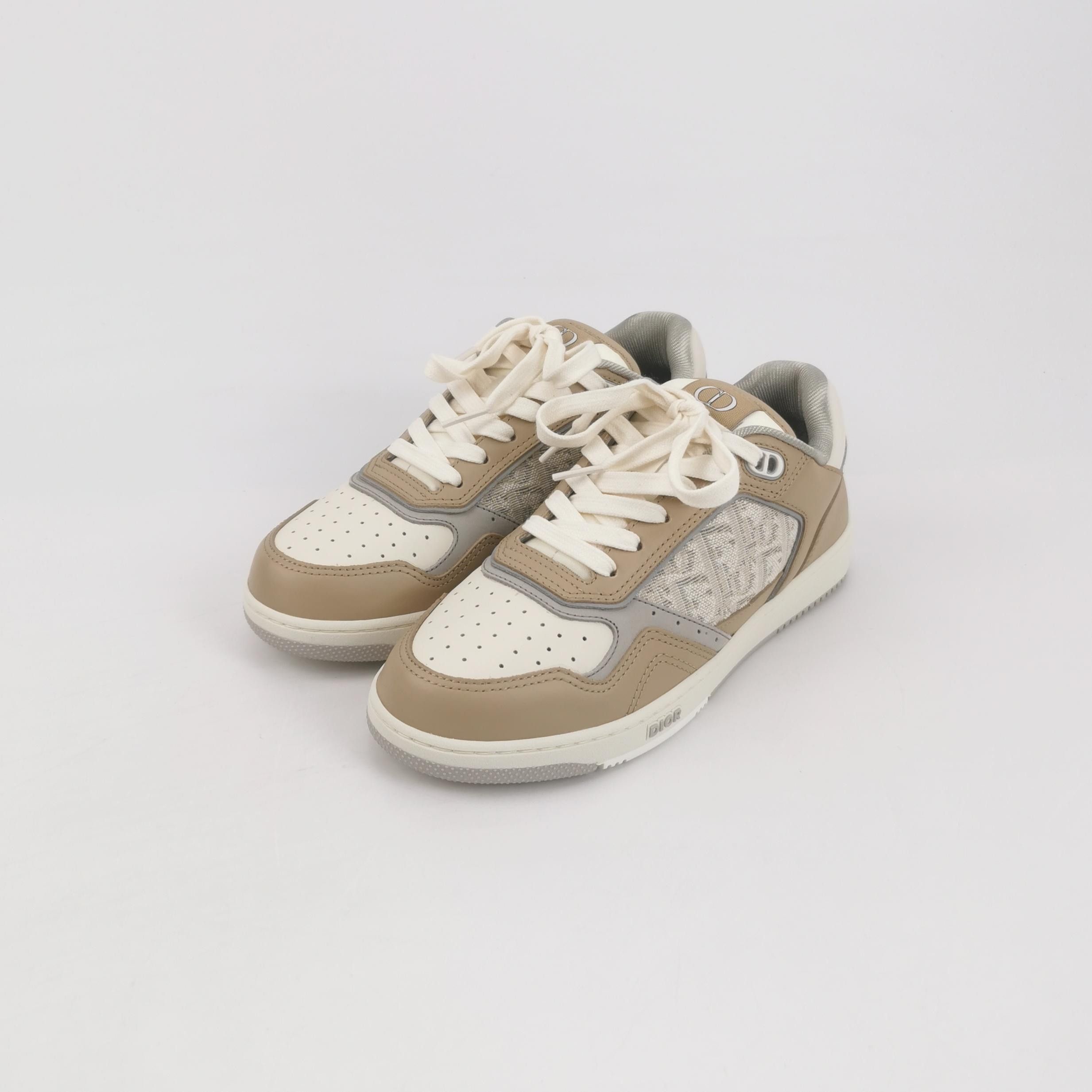 Dior Dior Women 8 Lowtop Sneakers Size US 8 / IT 38 - 2 Thumbnail