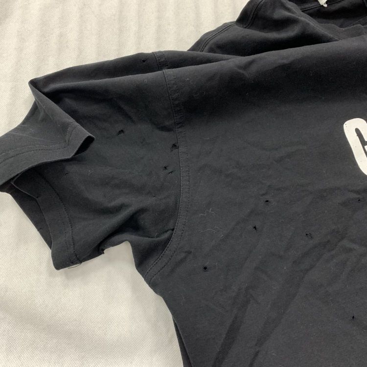 Givenchy Givenchy Distressed Logo T-Shirt US XL Size US XL / EU 56 / 4 - 5 Thumbnail