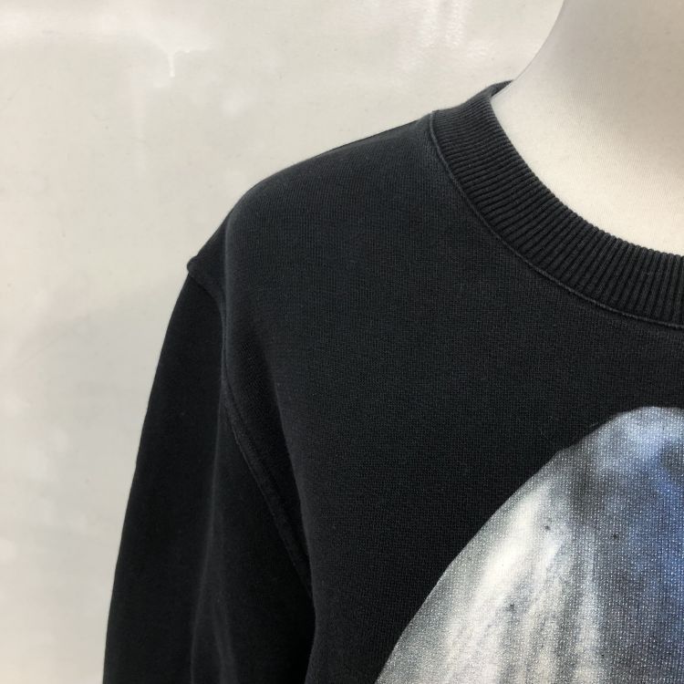 Givenchy Givenchy Shark Print Sweatshirt Size S Size US S / EU 44-46 / 1 - 7 Thumbnail
