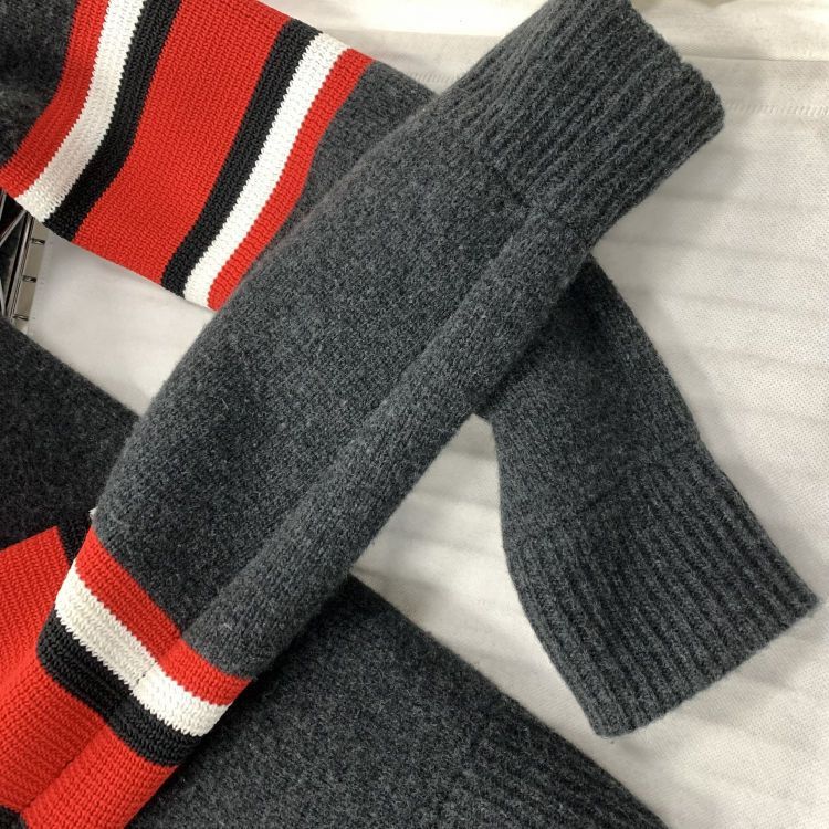 Givenchy Givenchy Number Varsity Knit Cardigan Size M Size US M / EU 48-50 / 2 - 8 Thumbnail