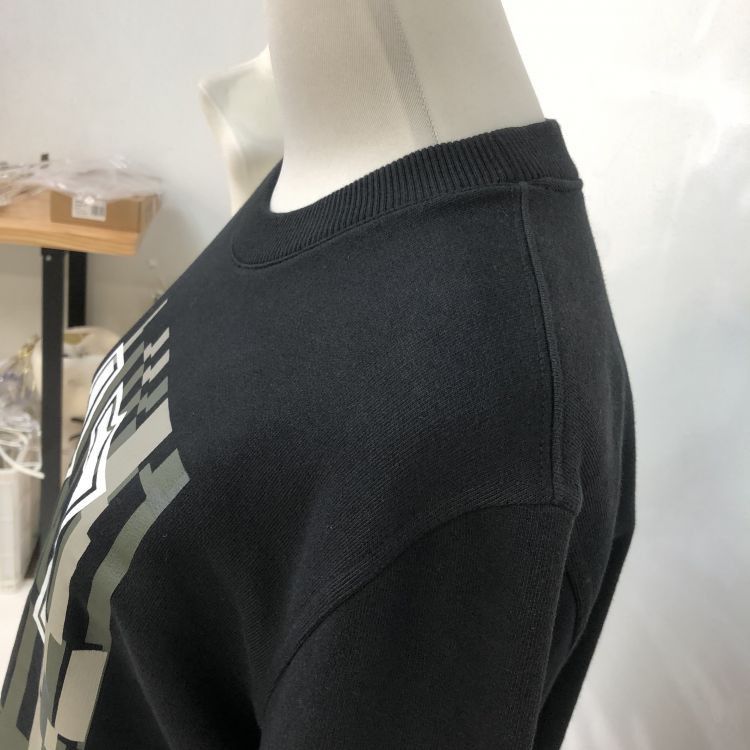 Givenchy Givenchy 17 Logo Sweatshirt Size XS Size US XS / EU 42 / 0 - 7 Thumbnail