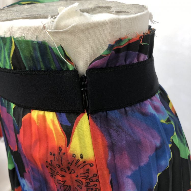 Balenciaga Balenciaga Floral Pleated Midi Skirt Size 36 Size 26" / US 2 / IT 38 - 8 Thumbnail