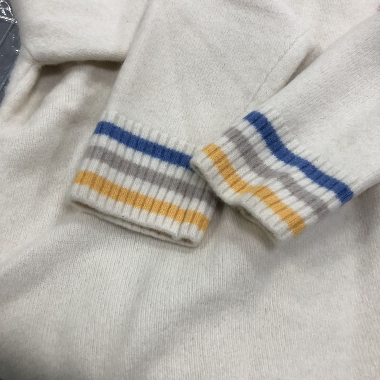 Dior Dior Multi Logo Sweater Cream Size M Size US M / EU 48-50 / 2 - 7 Thumbnail