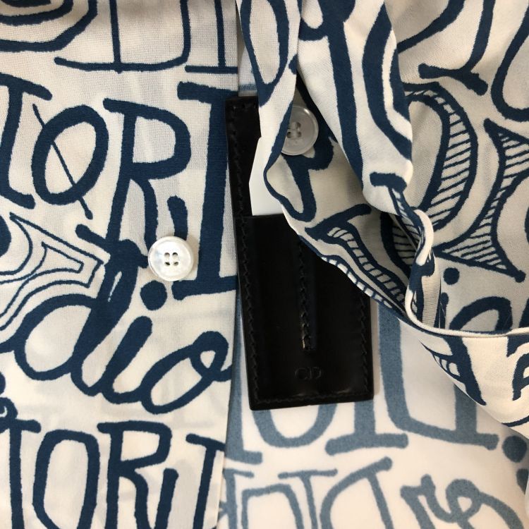 Dior Dior Graffiti Logo Shirt US M Size US M / EU 48-50 / 2 - 10 Thumbnail