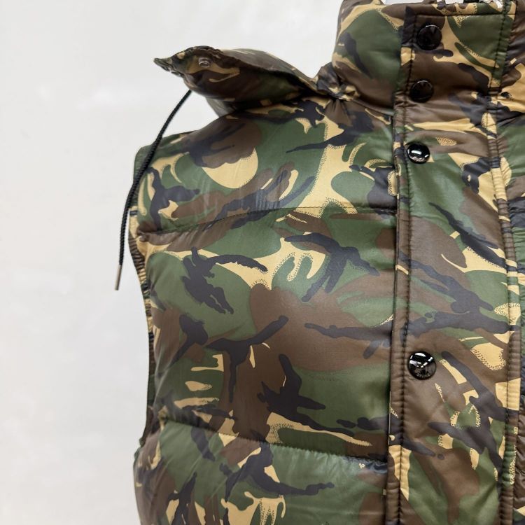 Celine Celine Camouflage Puffer Vest Size S Size US S / EU 44-46 / 1 - 7 Thumbnail