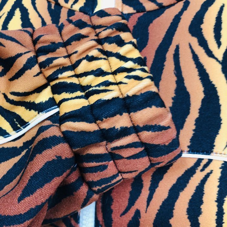 Celine Celine Tiger Print Track Jacket Size M Size US M / EU 48-50 / 2 - 7 Thumbnail