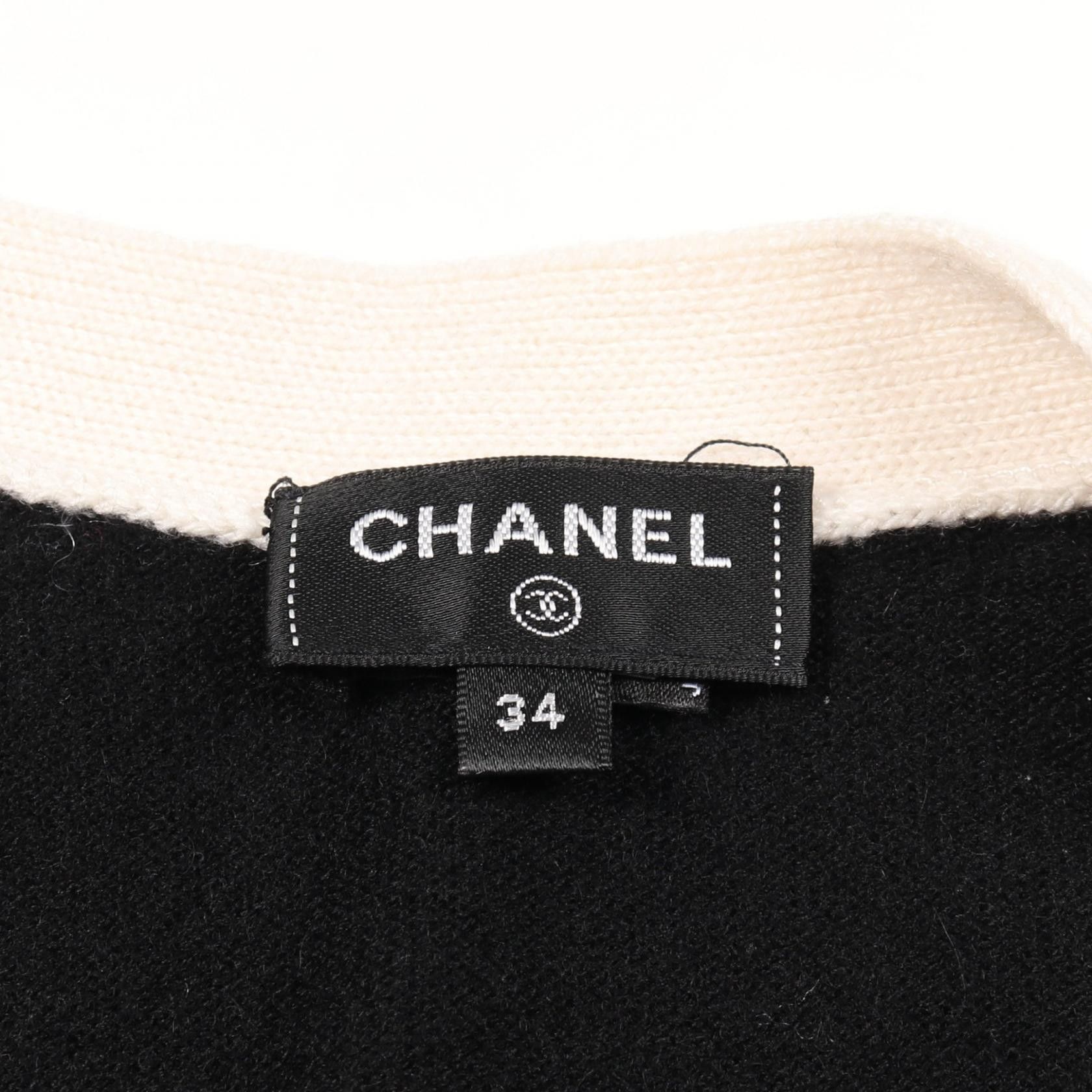 Chanel Chanel Chanel Camellia Button Cashmere Cardigan Textile Tops DUTY FREE for USA Size ONE SIZE - 3 Thumbnail