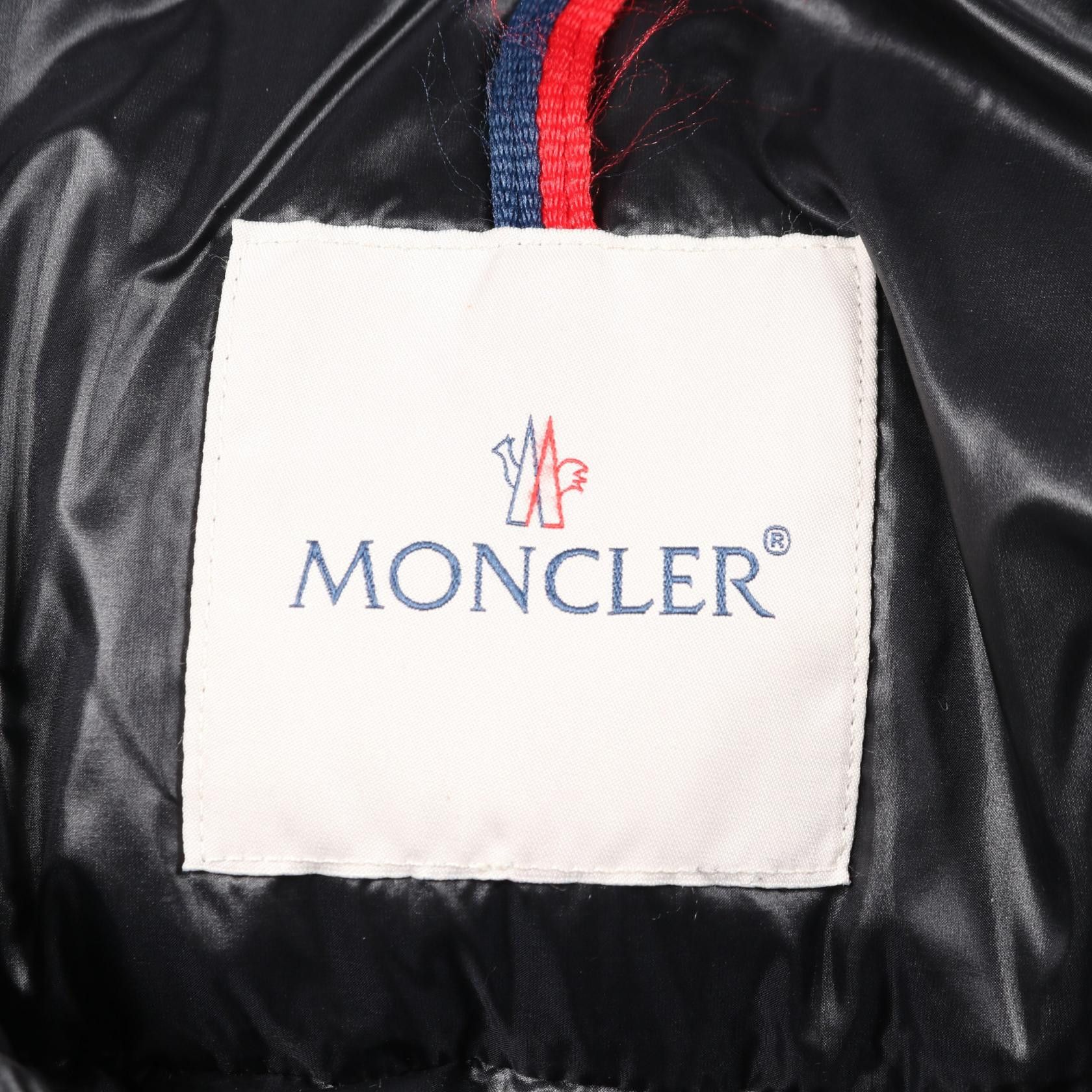 Moncler Moncler Moncler SERITTE Nylon Down Jacket Textile Outerwear DUTY FREE for USA Size ONE SIZE - 3 Thumbnail