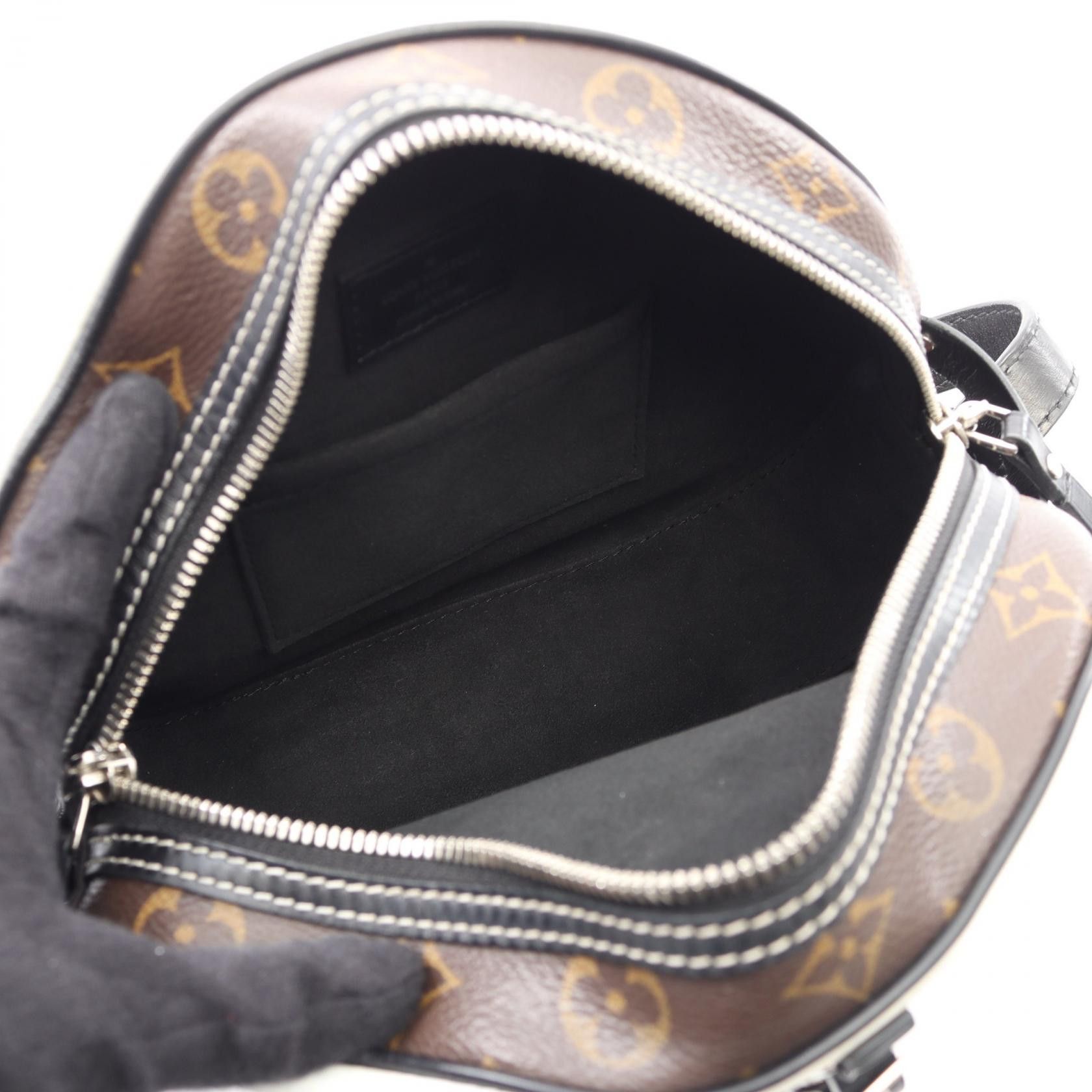 Louis Vuitton Louis Vuitton Louis Vuitton Boite Chapeau Souple Monogram Shoulder Bag Textile Shoulder Bag M55653 DUTY FREE for USA Size ONE SIZE - 3 Thumbnail