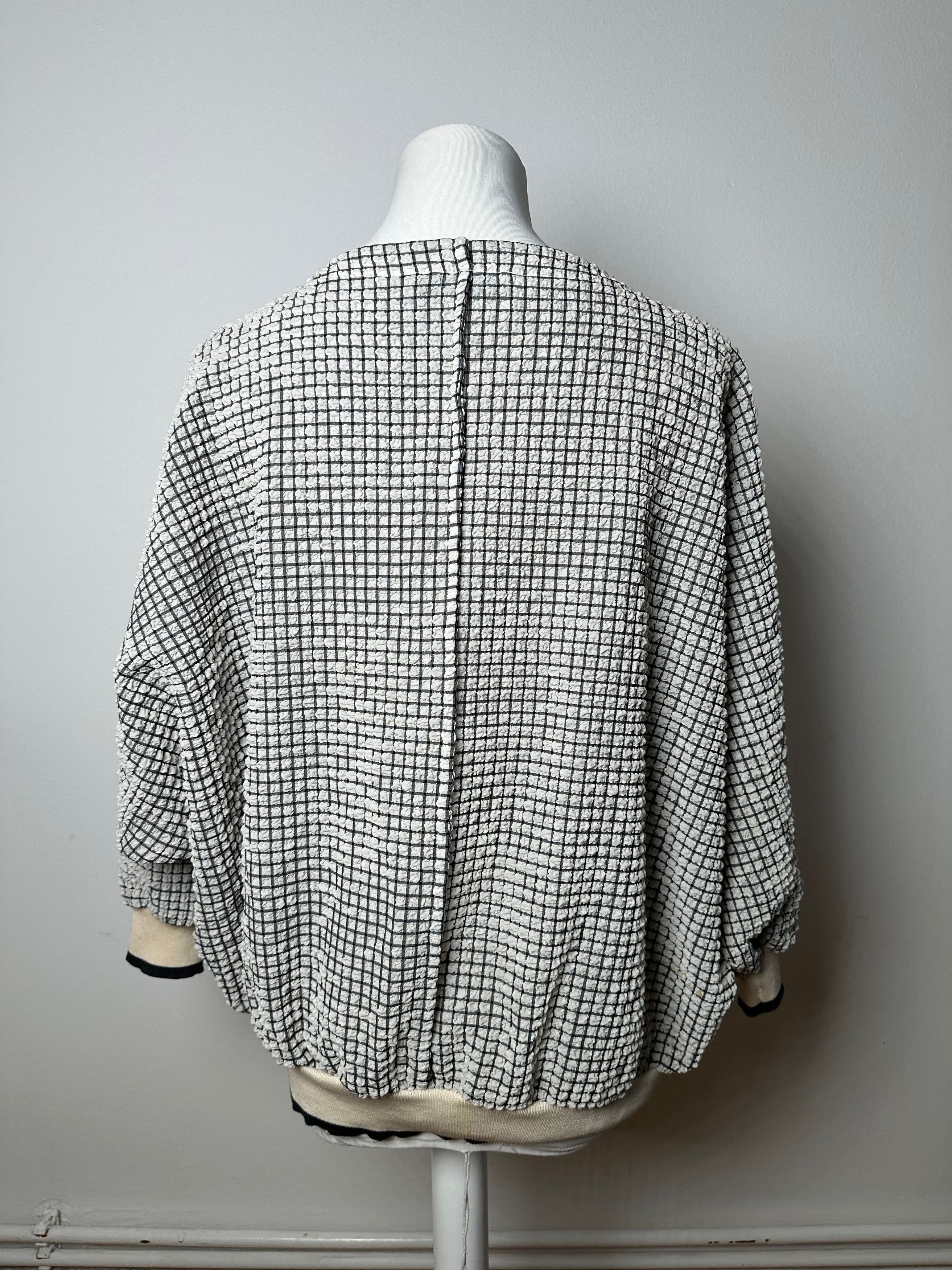 Dior Vintage Sports CD Logo Textured Checkered Pullover Cream Bla Size M / US 6-8 / IT 42-44 - 14 Thumbnail
