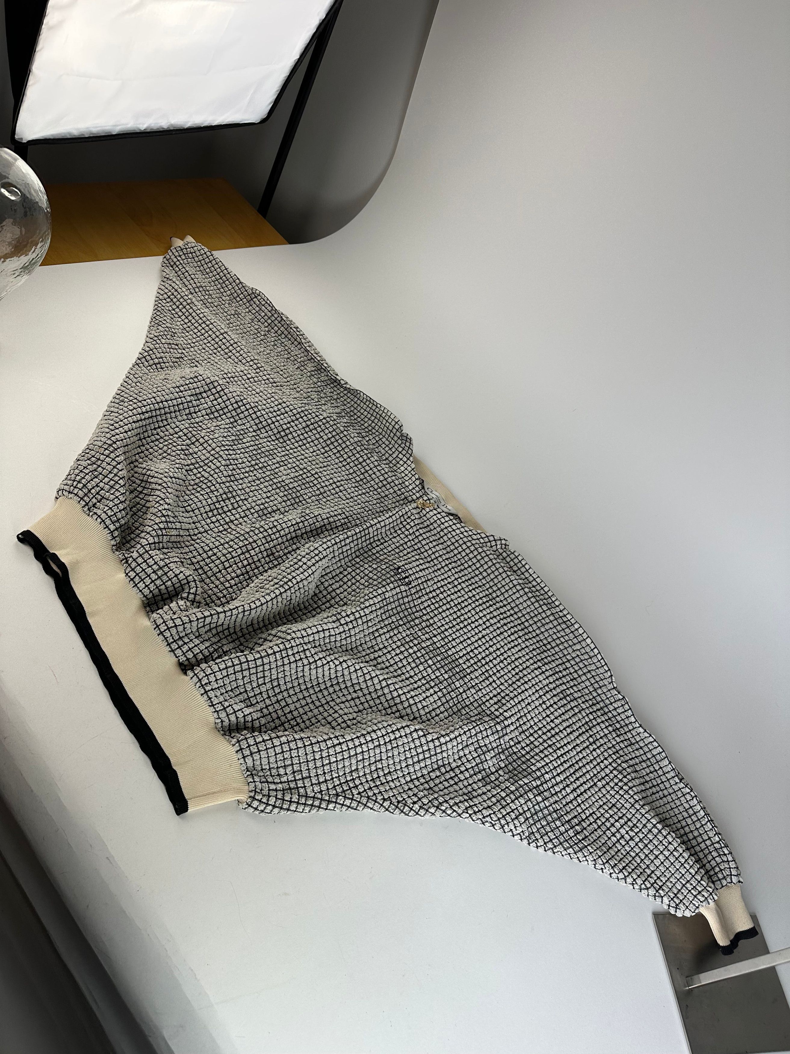 Dior Vintage Sports CD Logo Textured Checkered Pullover Cream Bla Size M / US 6-8 / IT 42-44 - 2 Thumbnail