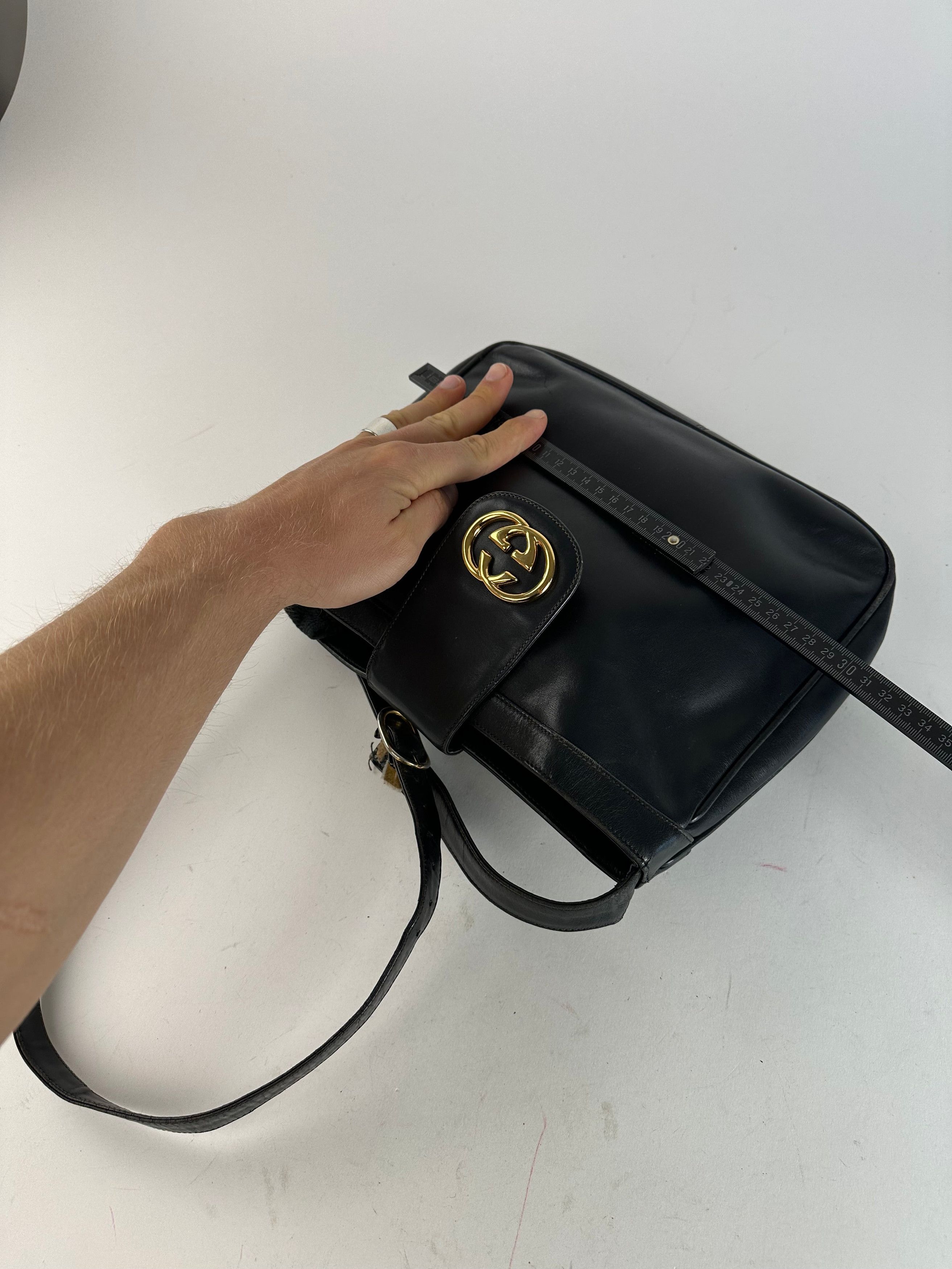 Gucci Vintage Smooth Leather Shoulder Bag Black Size ONE SIZE - 11 Thumbnail