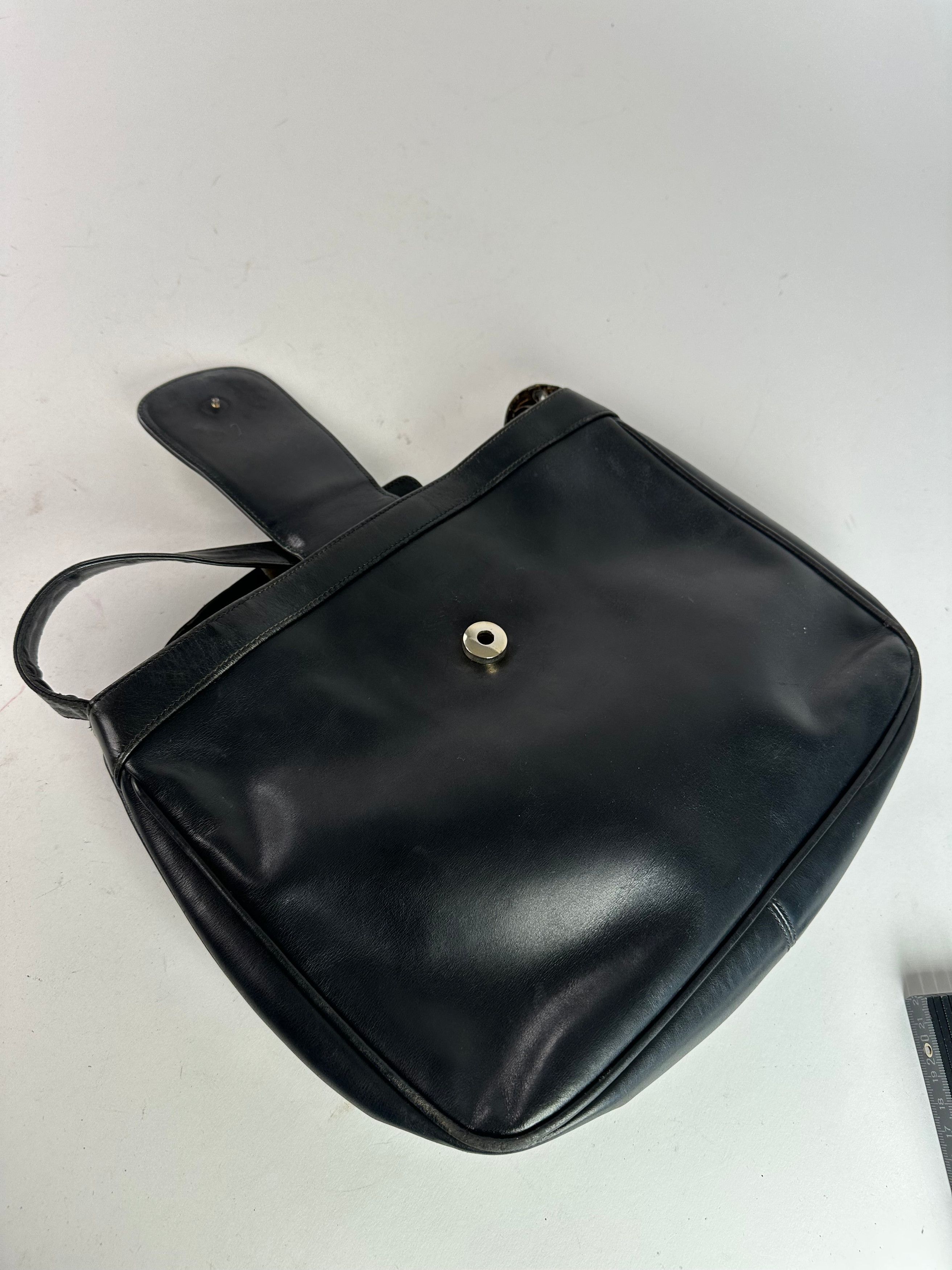 Gucci Vintage Smooth Leather Shoulder Bag Black Size ONE SIZE - 5 Thumbnail